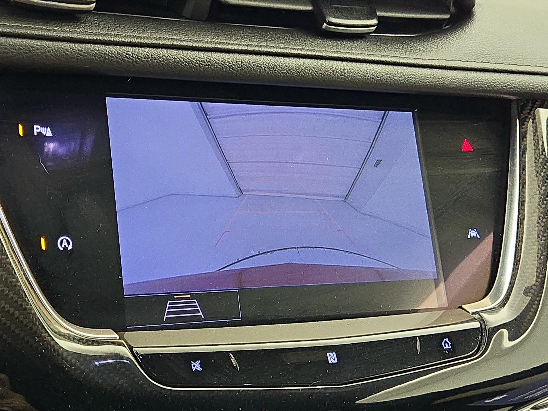 Thumbnail: 2020 Cadillac XT6 - 14