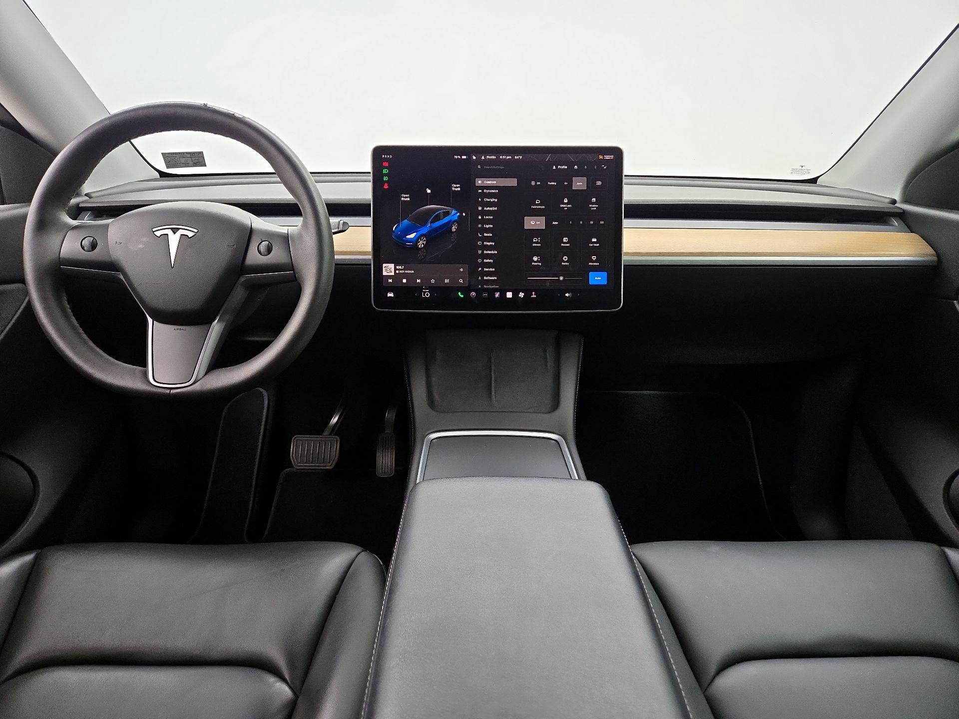 Thumbnail: 2022 Tesla Model Y - 9