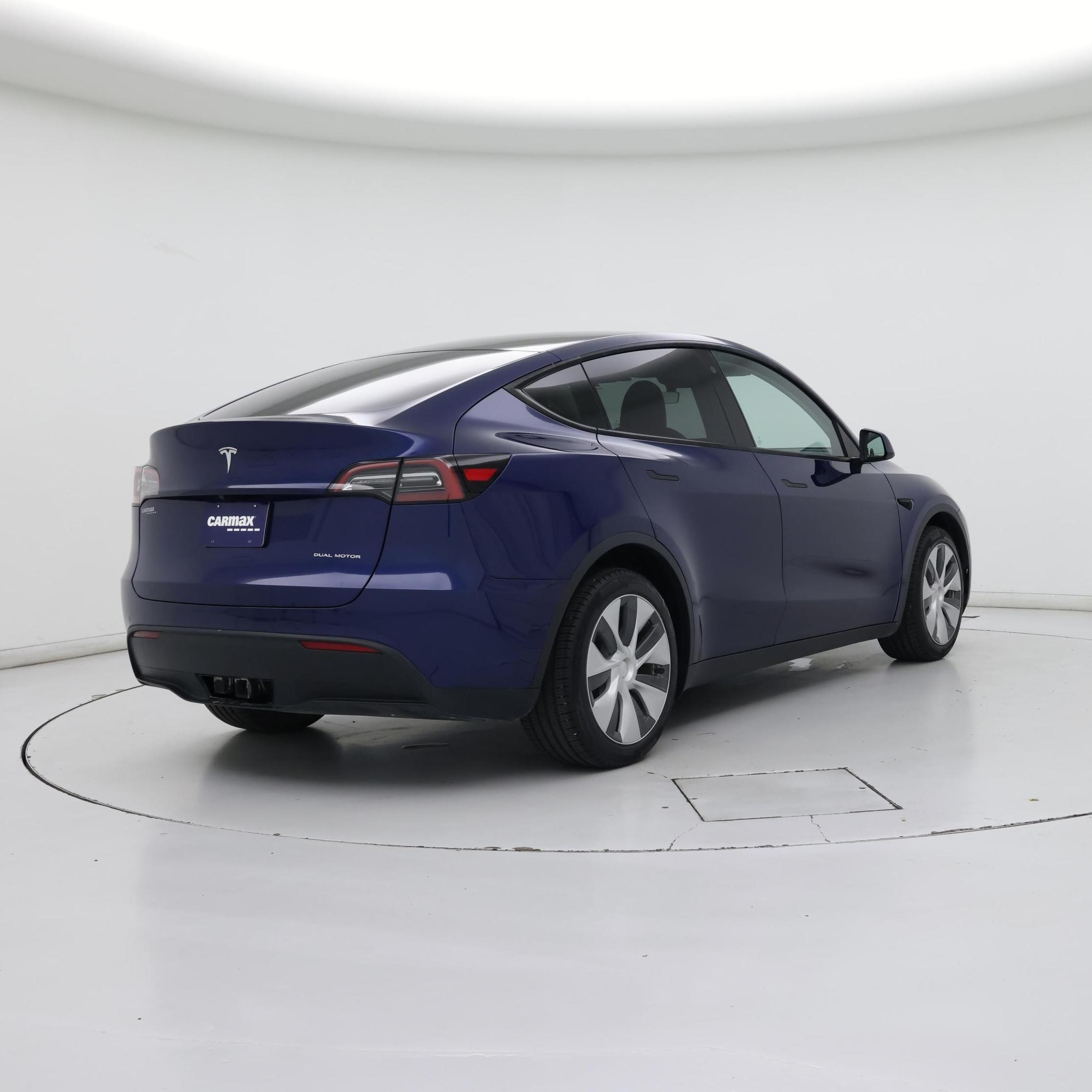 Thumbnail: 2022 Tesla Model Y - 8
