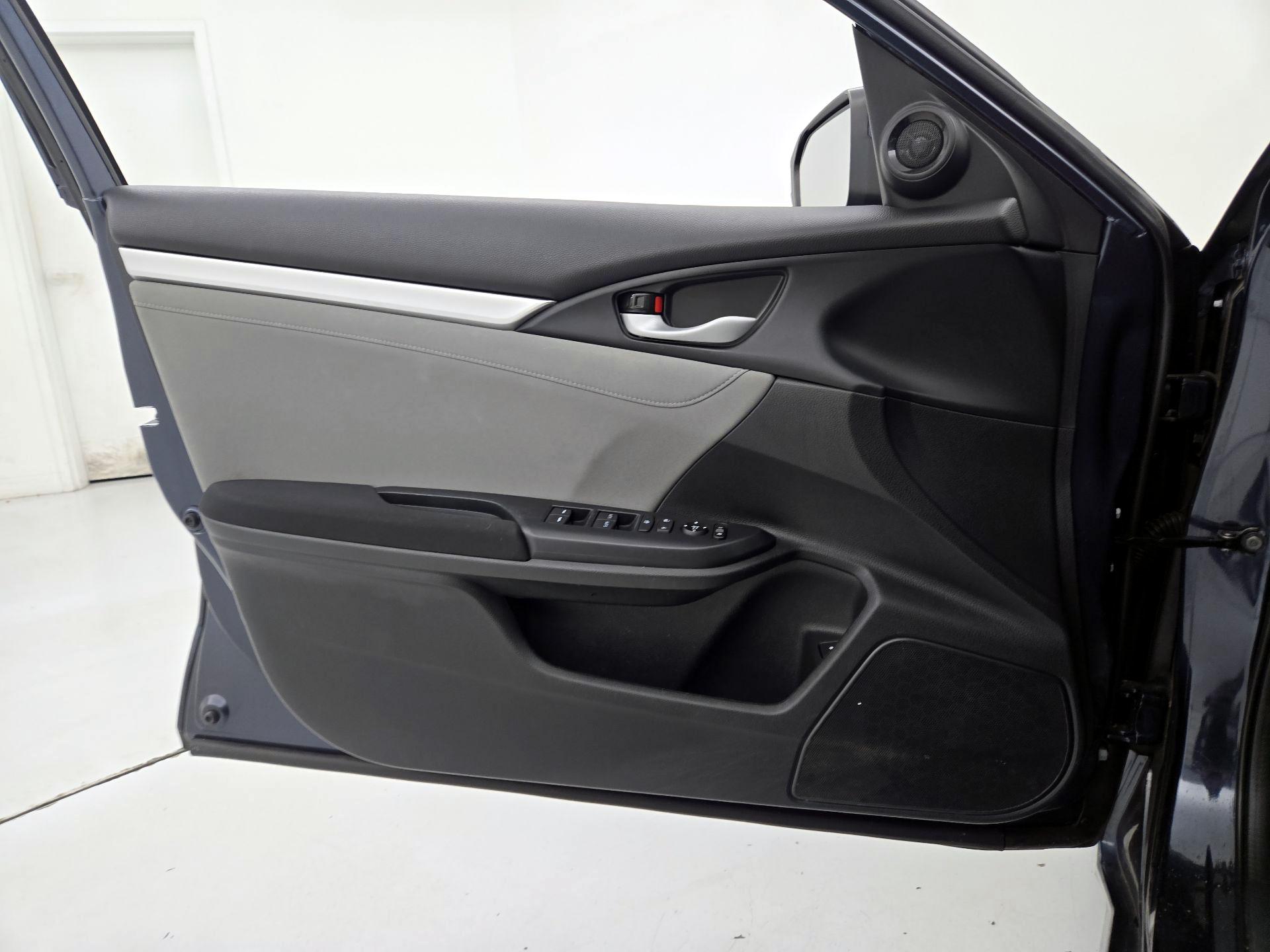 Thumbnail: 2020 Honda Civic - 12