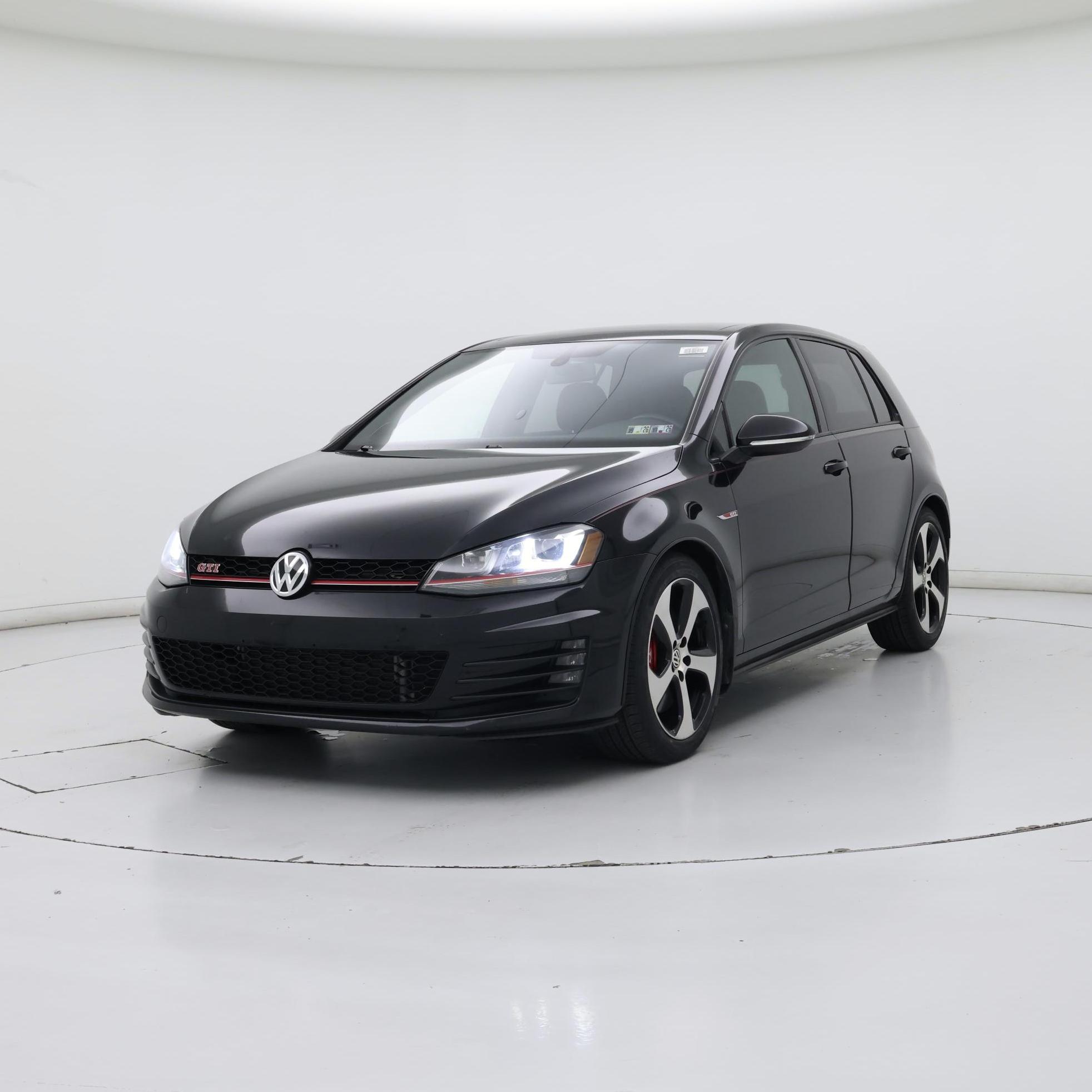 Thumbnail: 2016 Volkswagen Golf - 4