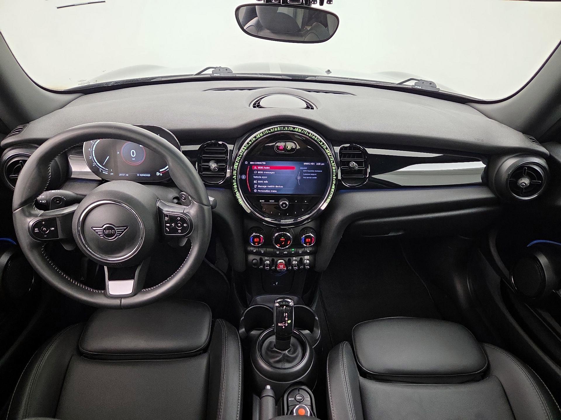 Thumbnail: 2022 MINI Cooper Hardtop - 9