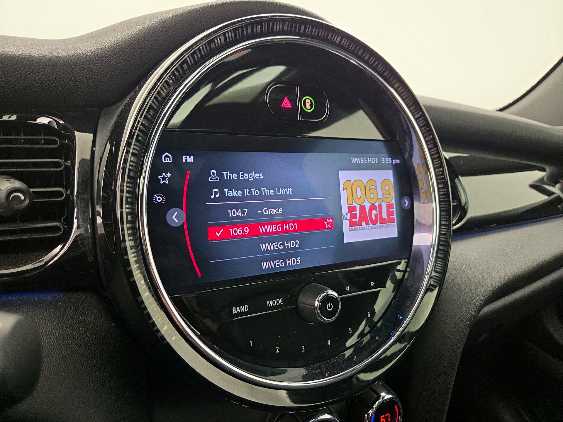 Thumbnail: 2022 MINI Cooper Hardtop - 15