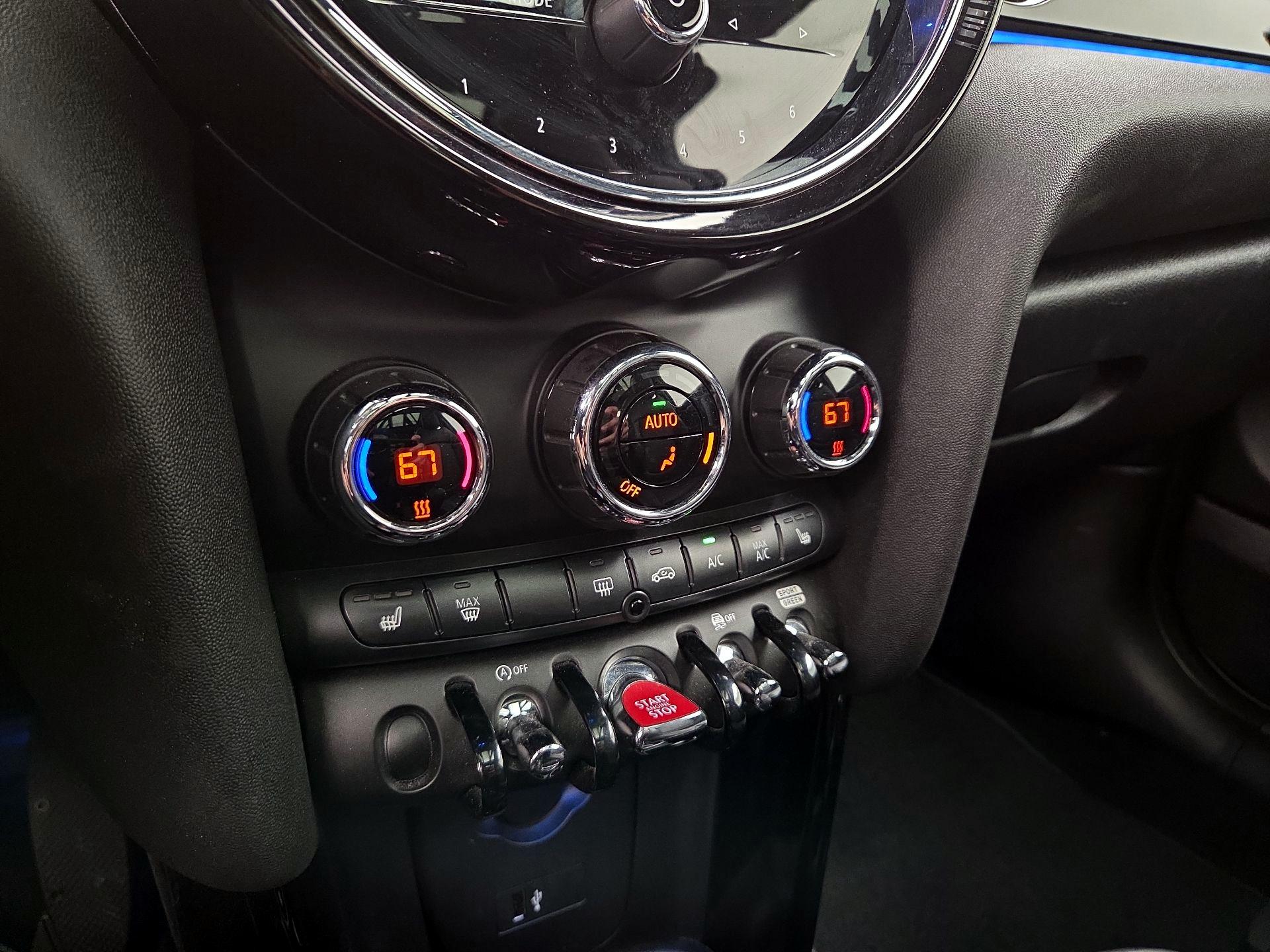 Thumbnail: 2022 MINI Cooper Hardtop - 16