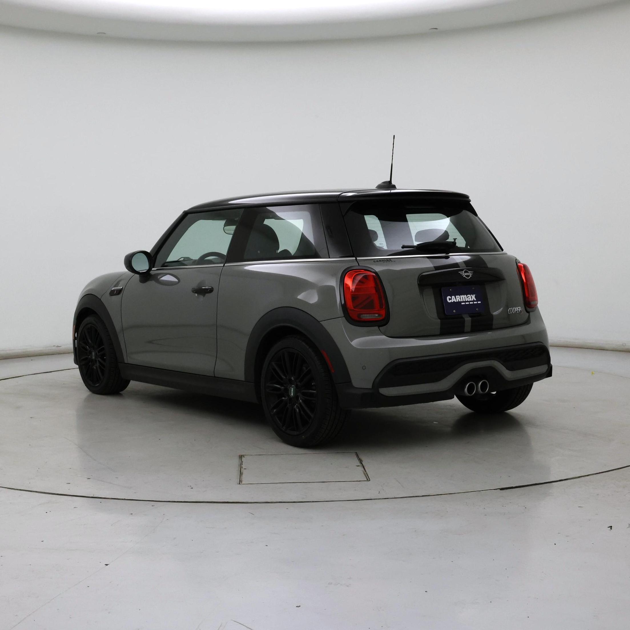 Thumbnail: 2022 MINI Cooper Hardtop - 2
