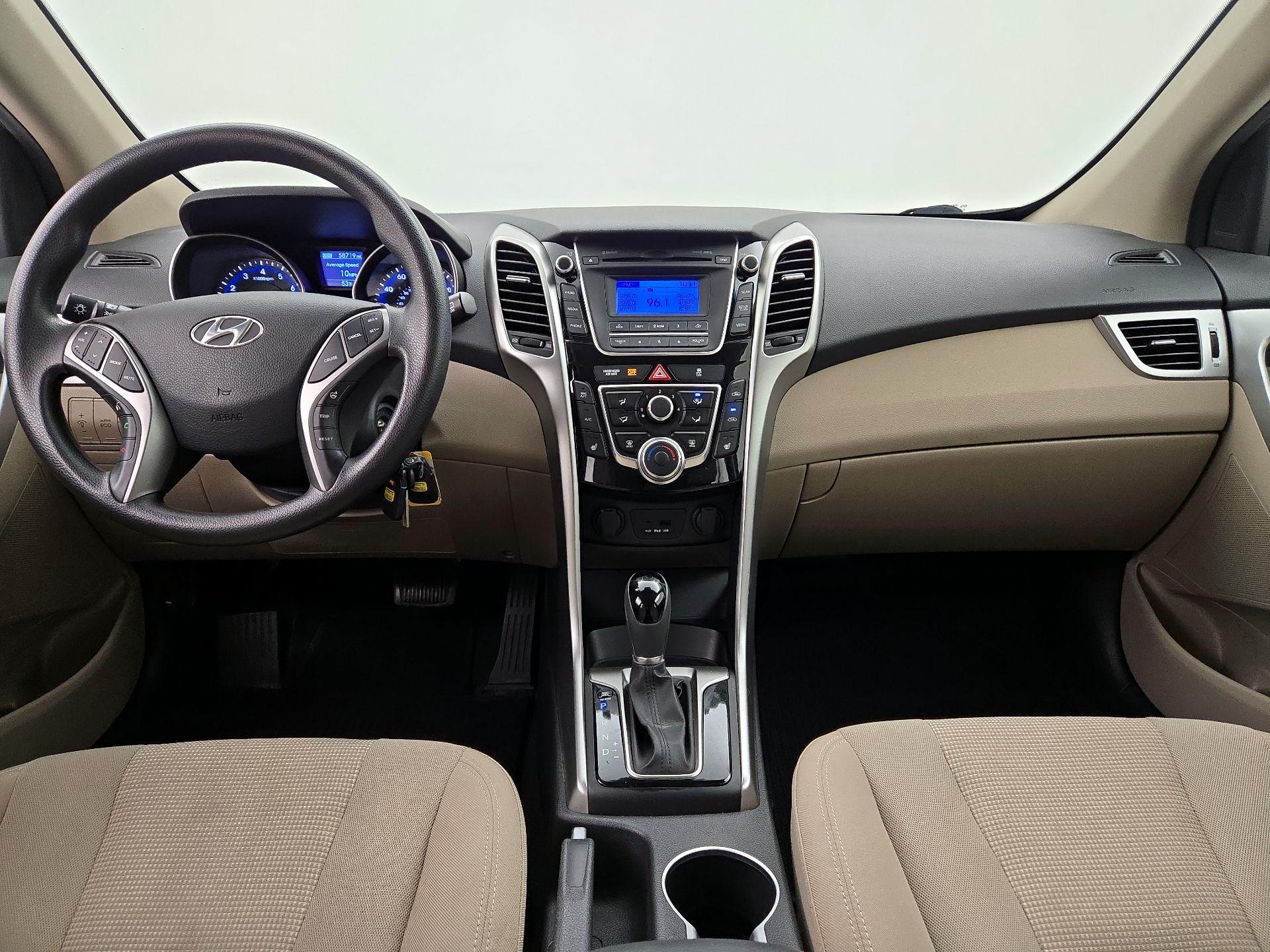 Thumbnail: 2014 Hyundai Elantra - 9