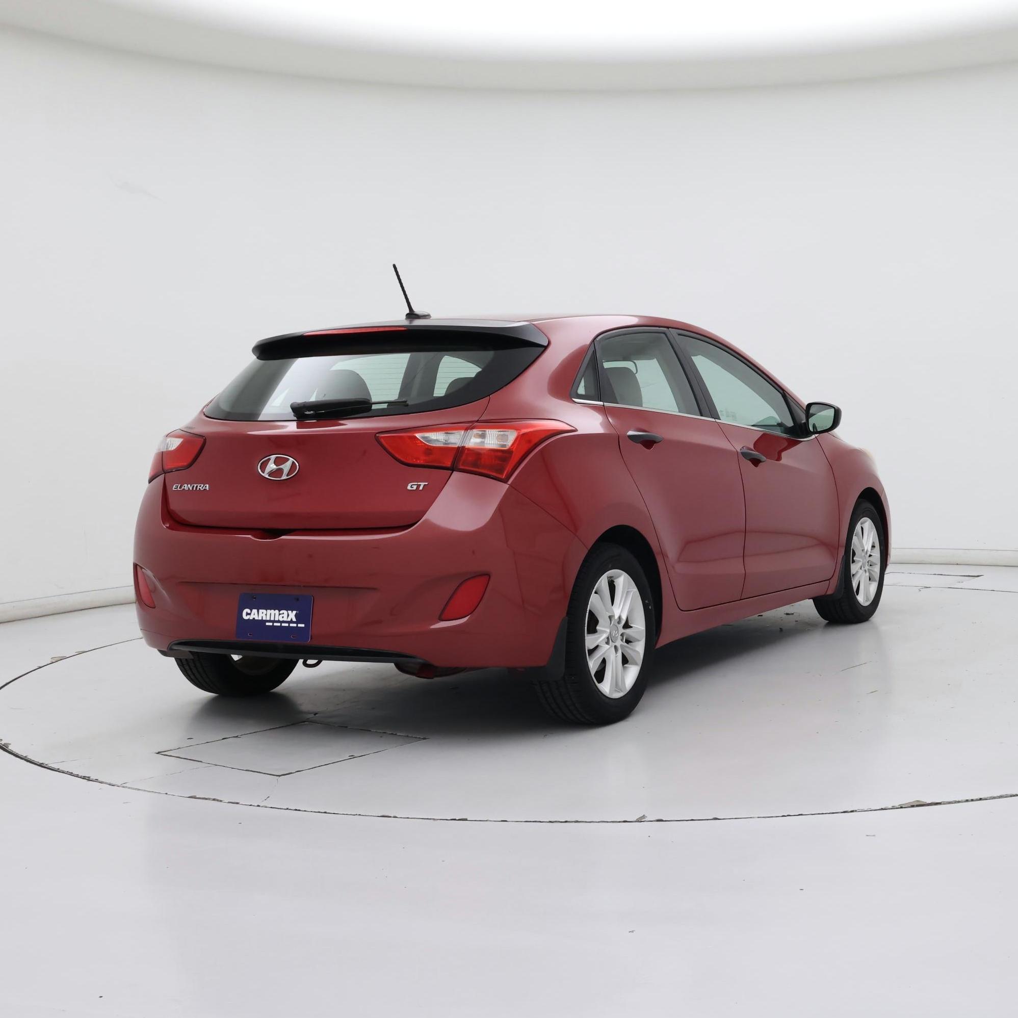 Thumbnail: 2014 Hyundai Elantra - 8