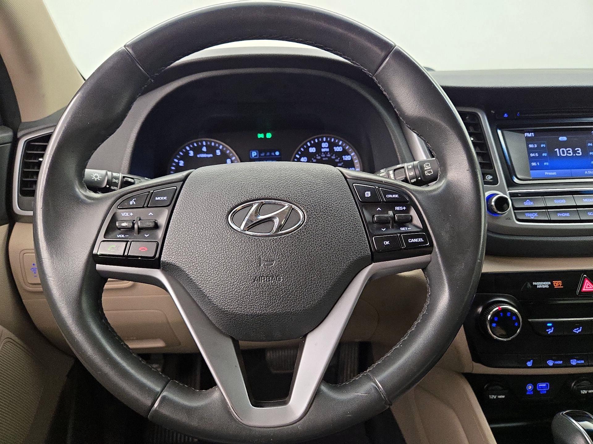 Thumbnail: 2017 Hyundai Tucson - 10