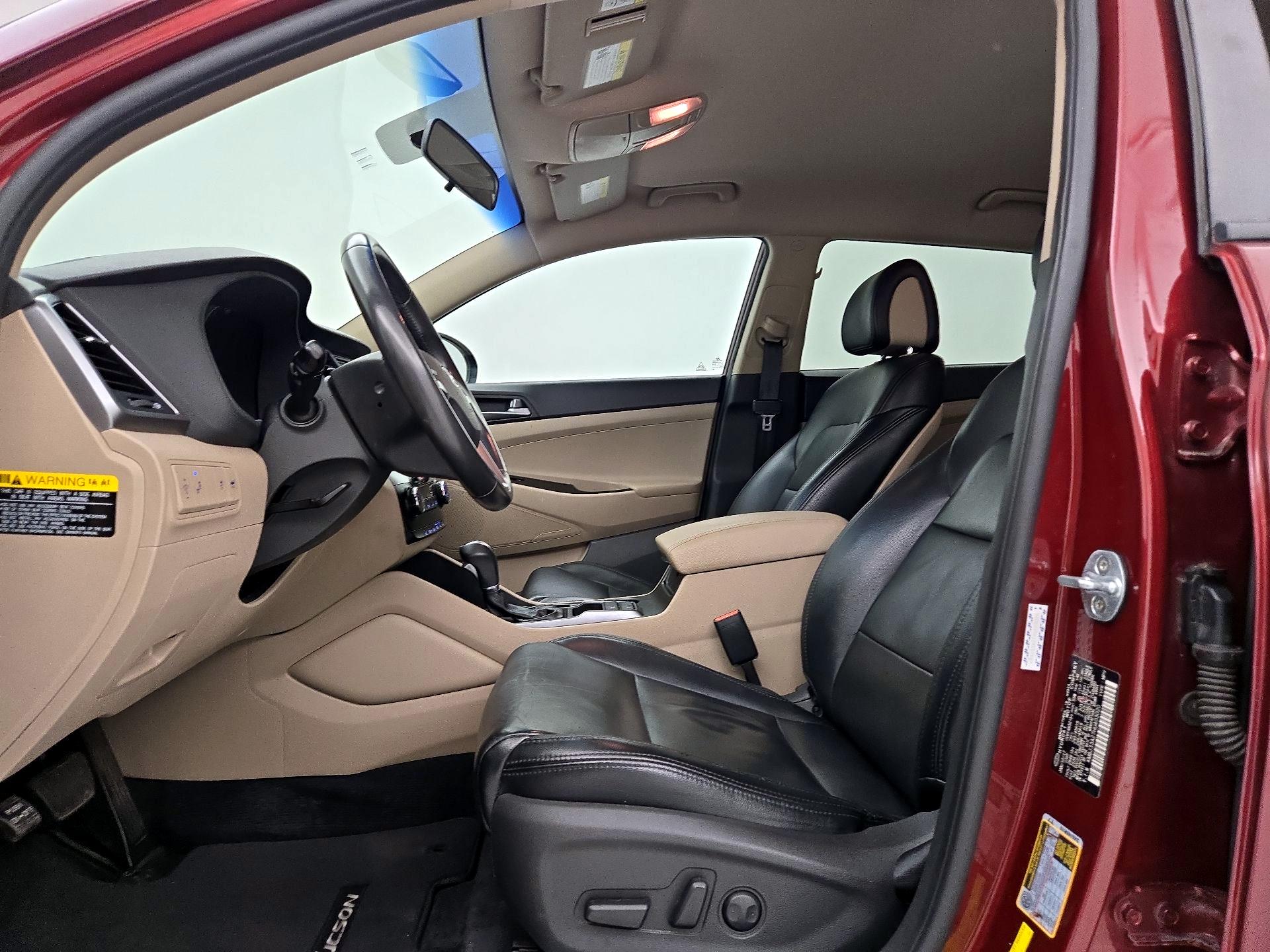 Thumbnail: 2017 Hyundai Tucson - 11