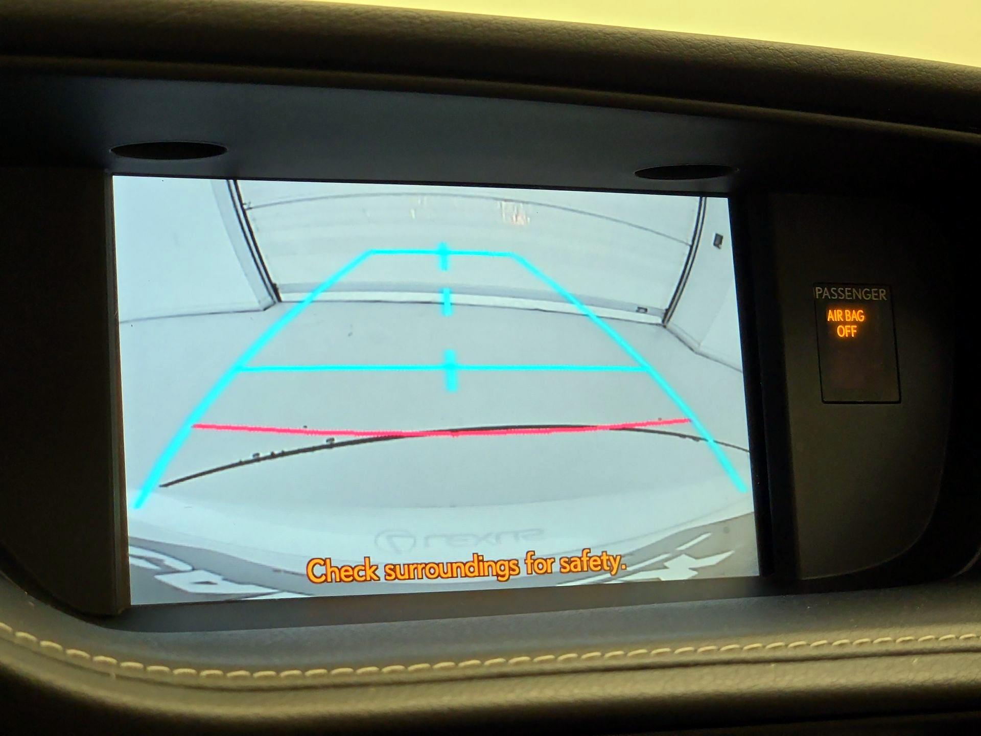 Thumbnail: 2014 Lexus ES - 14