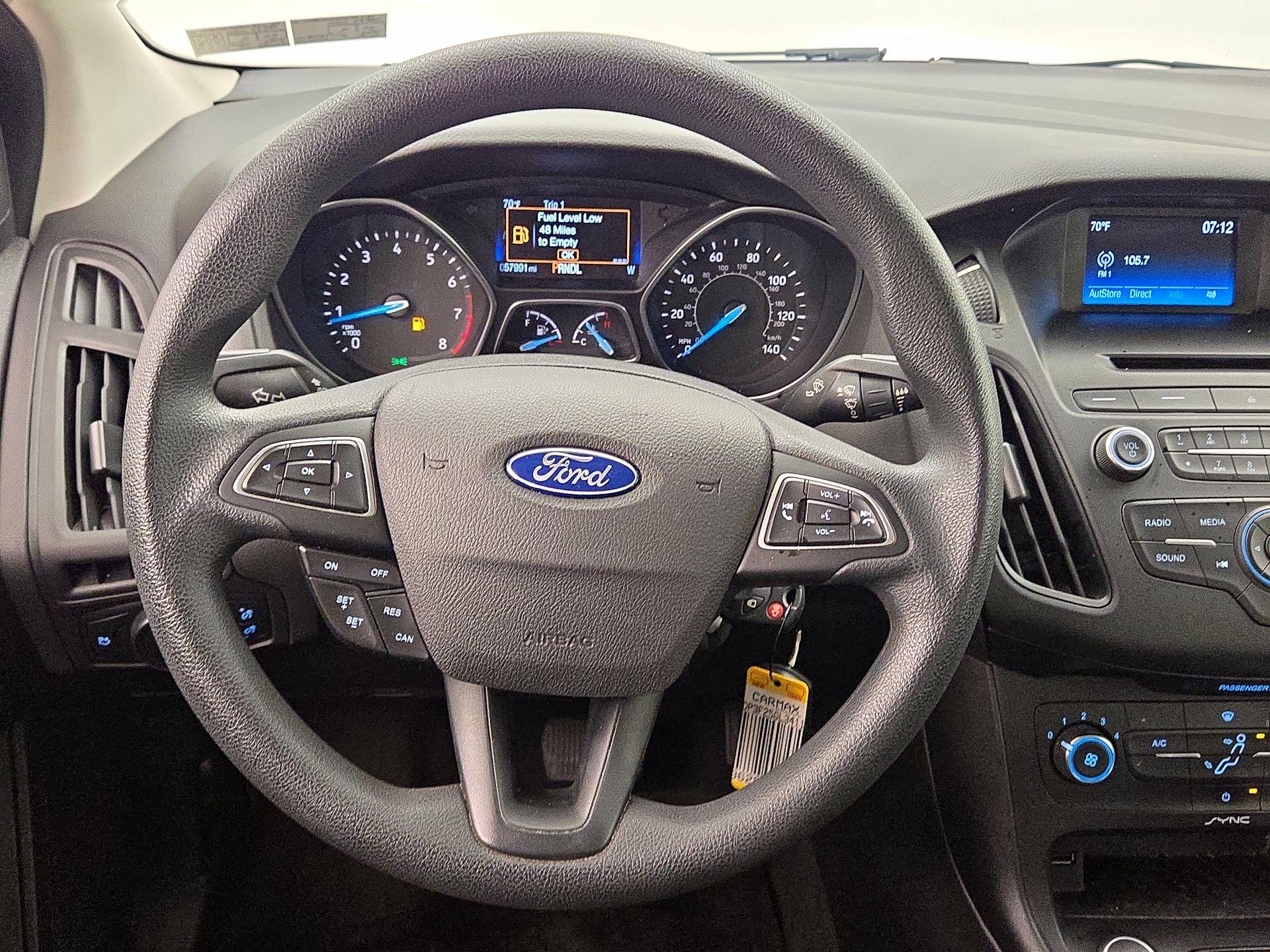 Thumbnail: 2016 Ford Focus - 10