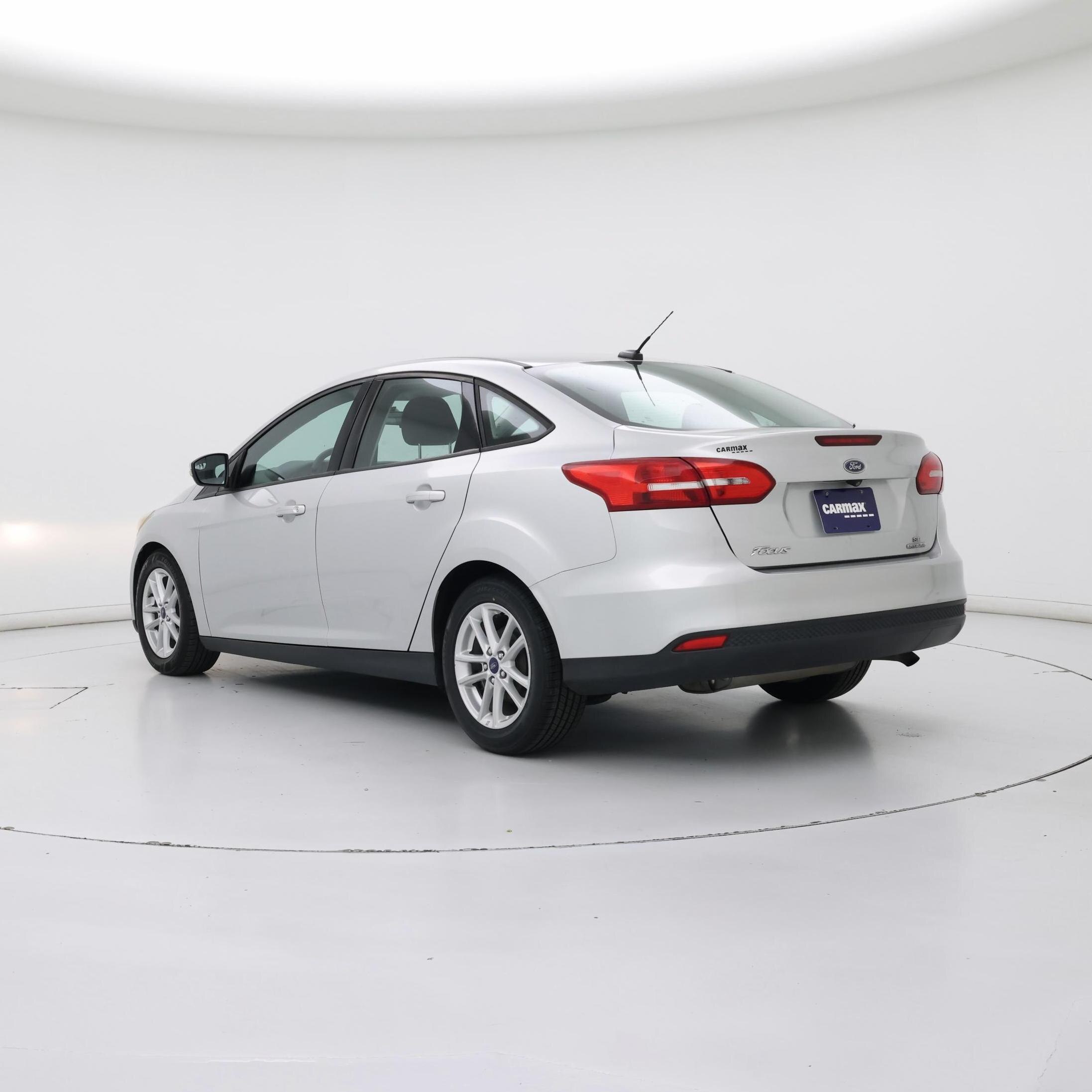 Thumbnail: 2016 Ford Focus - 2