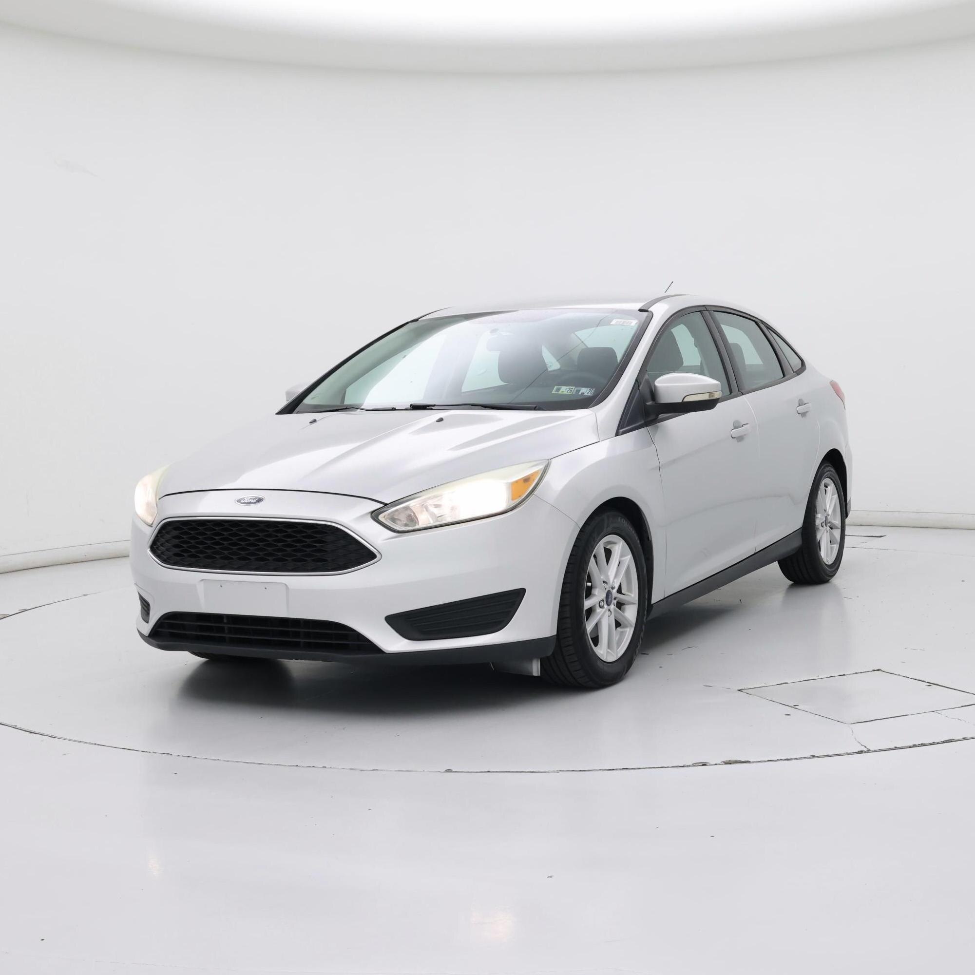 Thumbnail: 2016 Ford Focus - 4