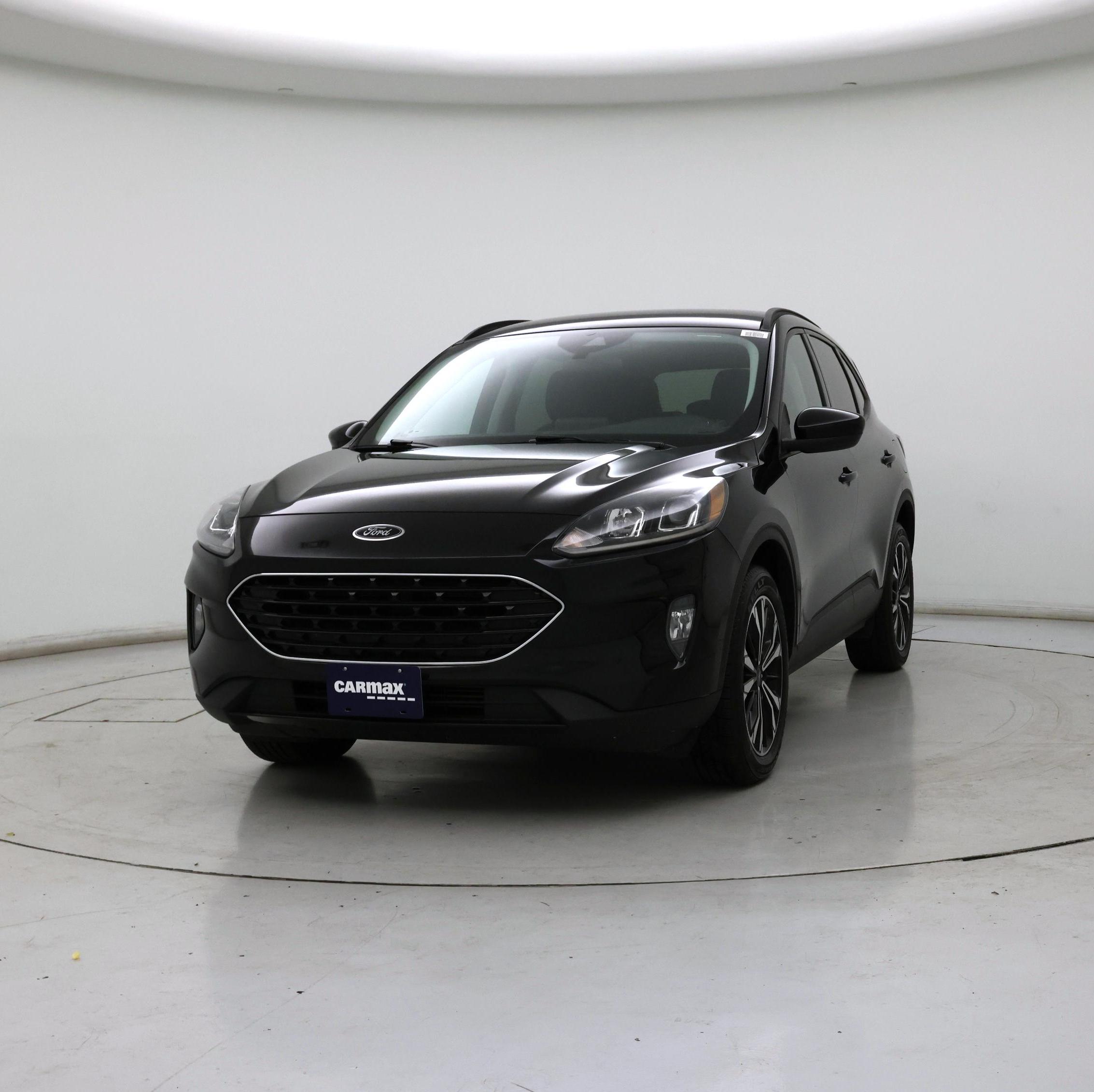 Thumbnail: 2021 Ford Escape - 4