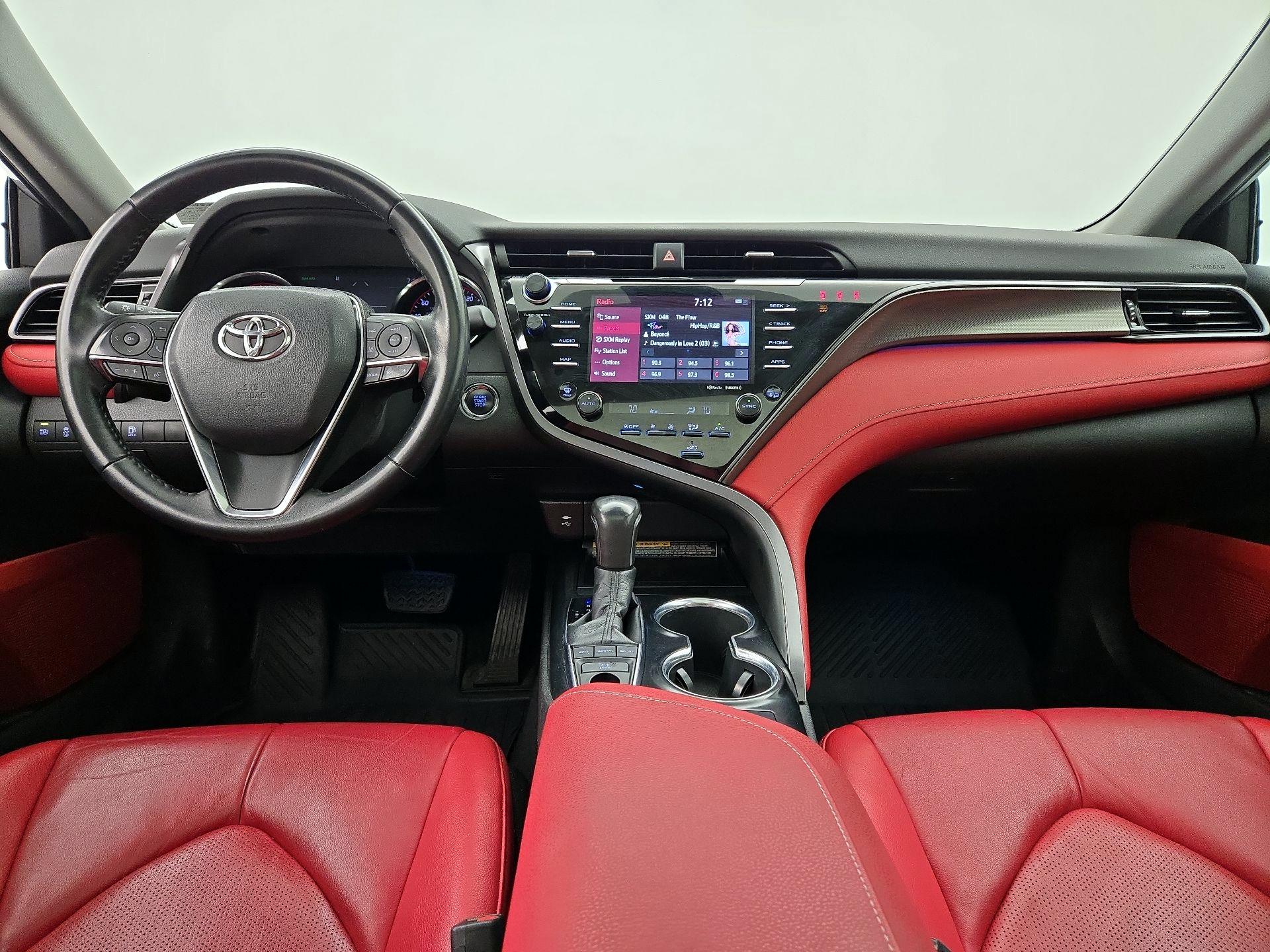 Thumbnail: 2019 Toyota Camry - 9