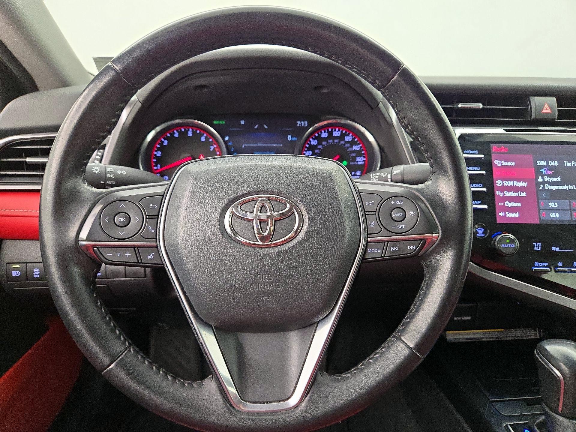 Thumbnail: 2019 Toyota Camry - 10