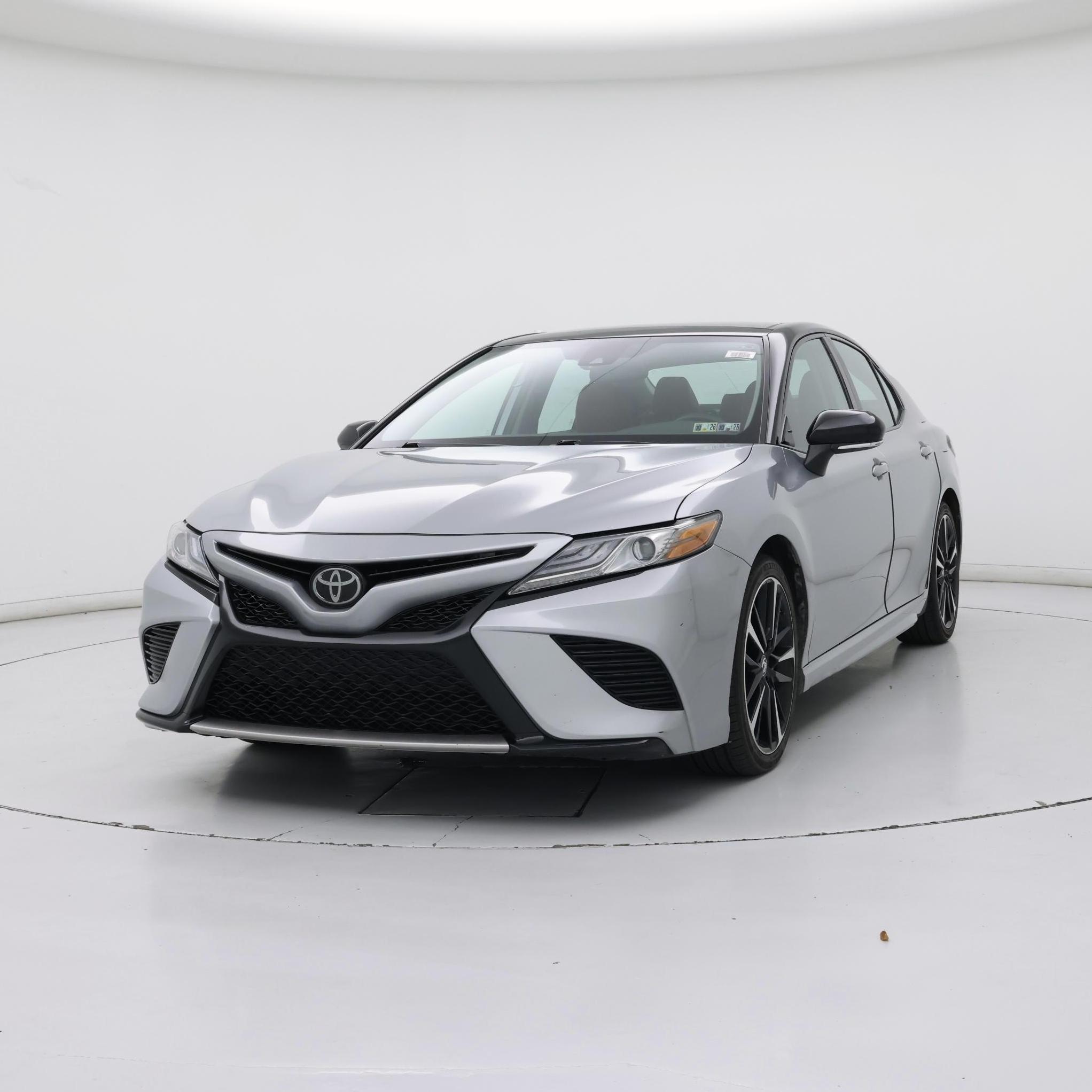 Thumbnail: 2019 Toyota Camry - 4
