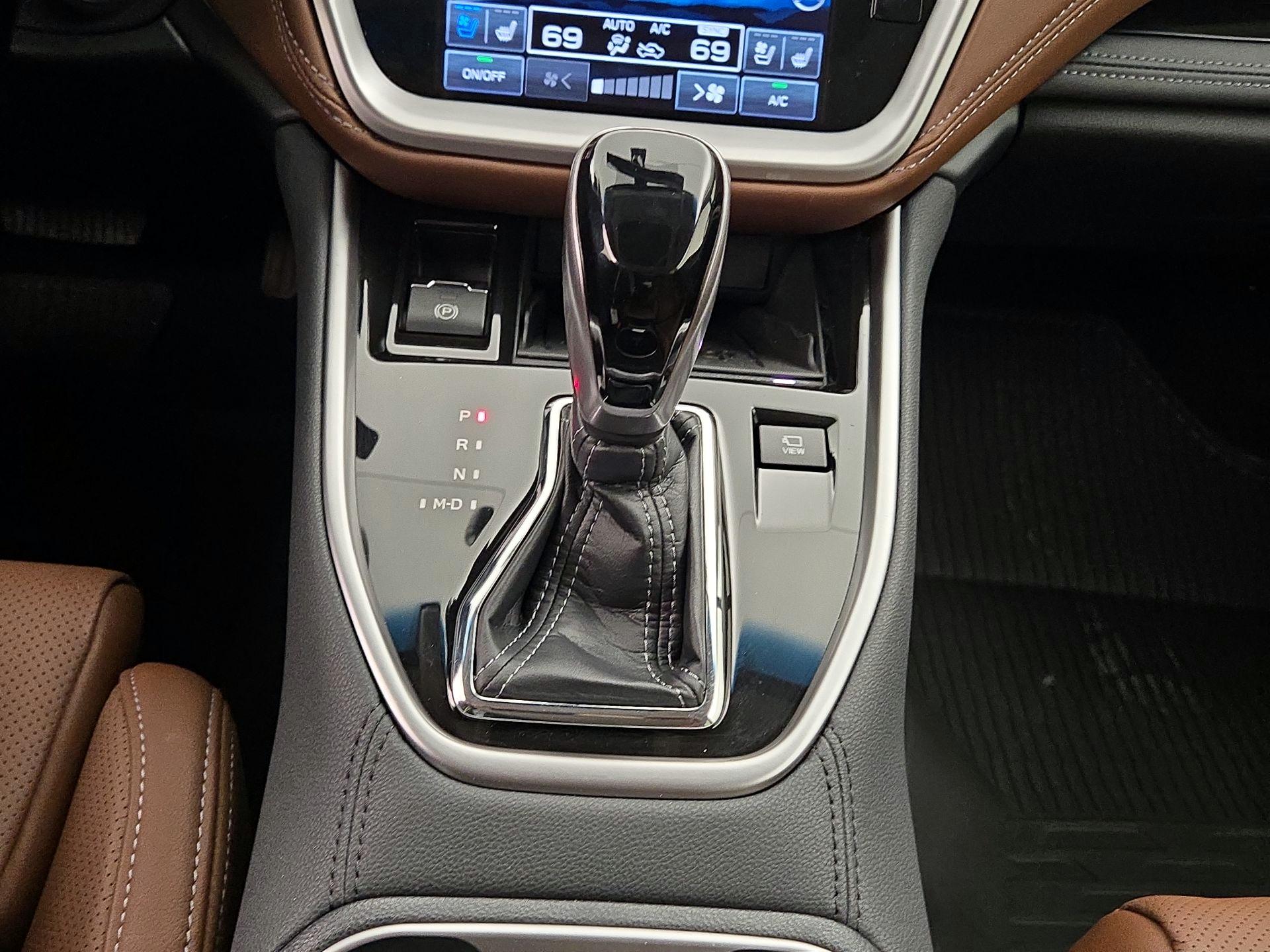Thumbnail: 2022 Subaru Outback - 18