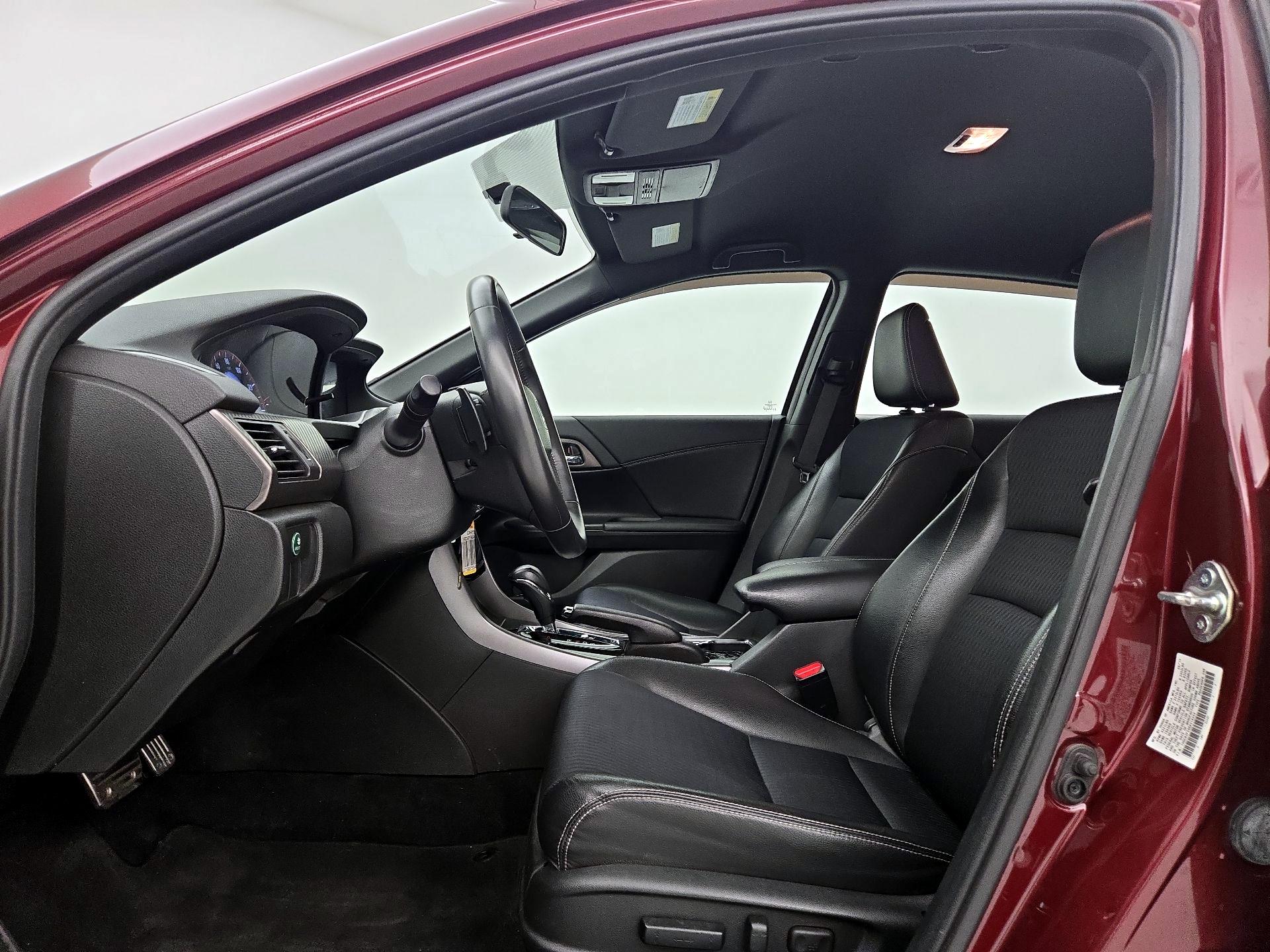 Thumbnail: 2016 Honda Accord - 11