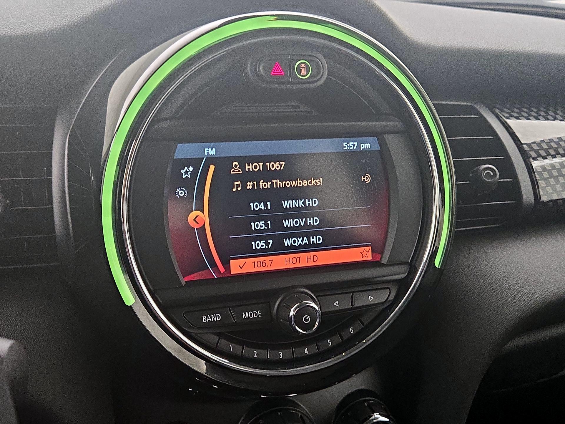 Thumbnail: 2019 MINI Cooper Hardtop - 15
