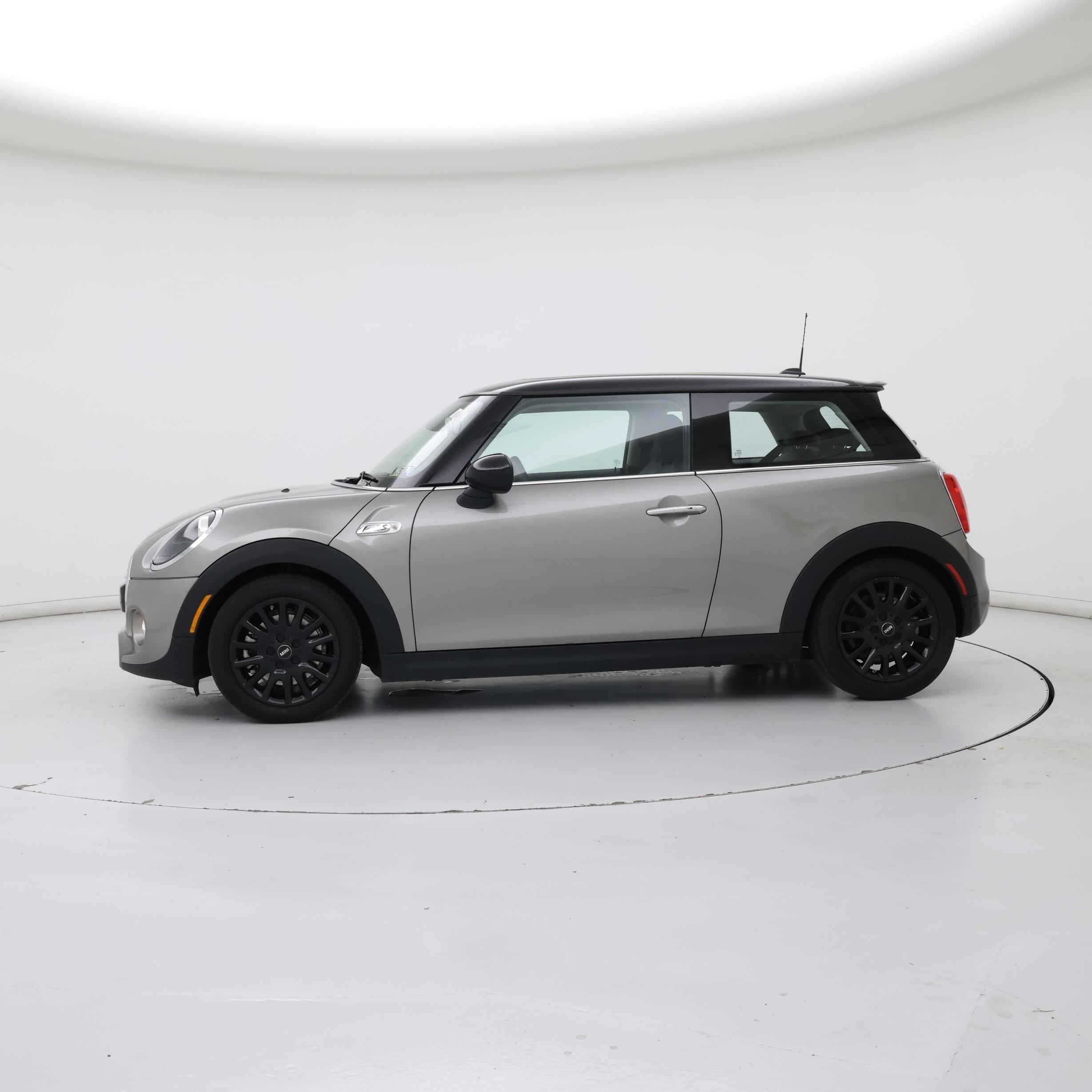 Thumbnail: 2019 MINI Cooper Hardtop - 3