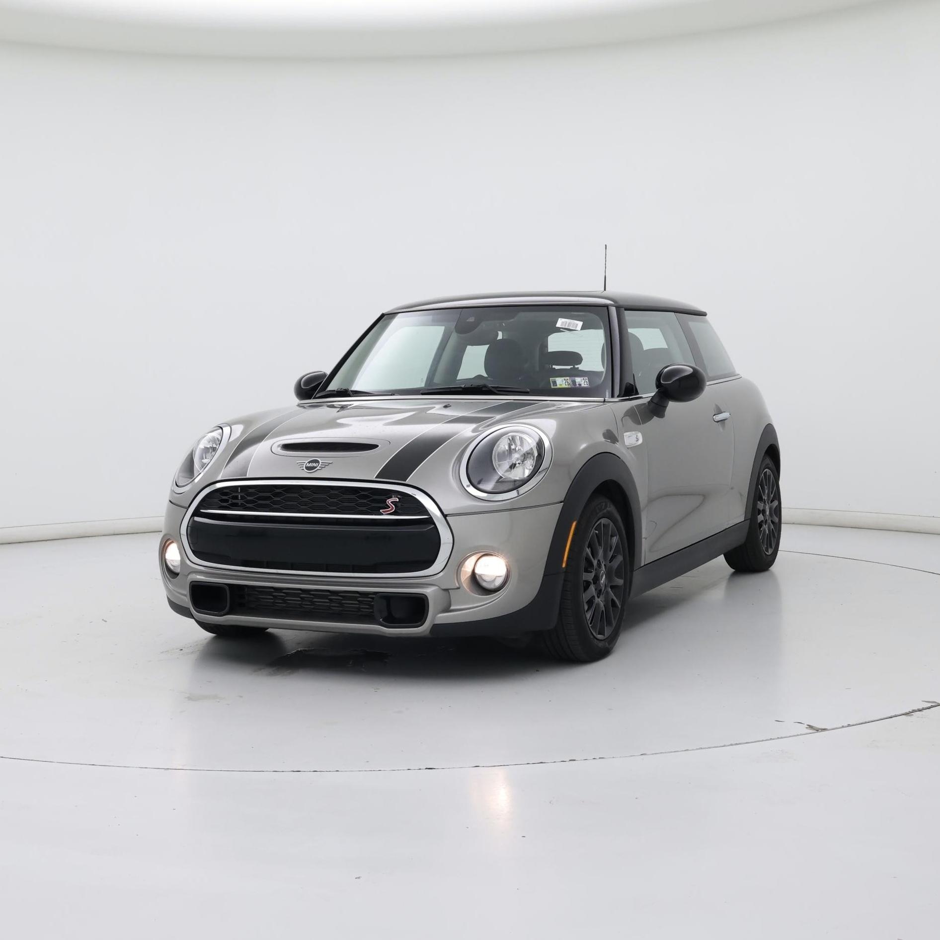 Thumbnail: 2019 MINI Cooper Hardtop - 4