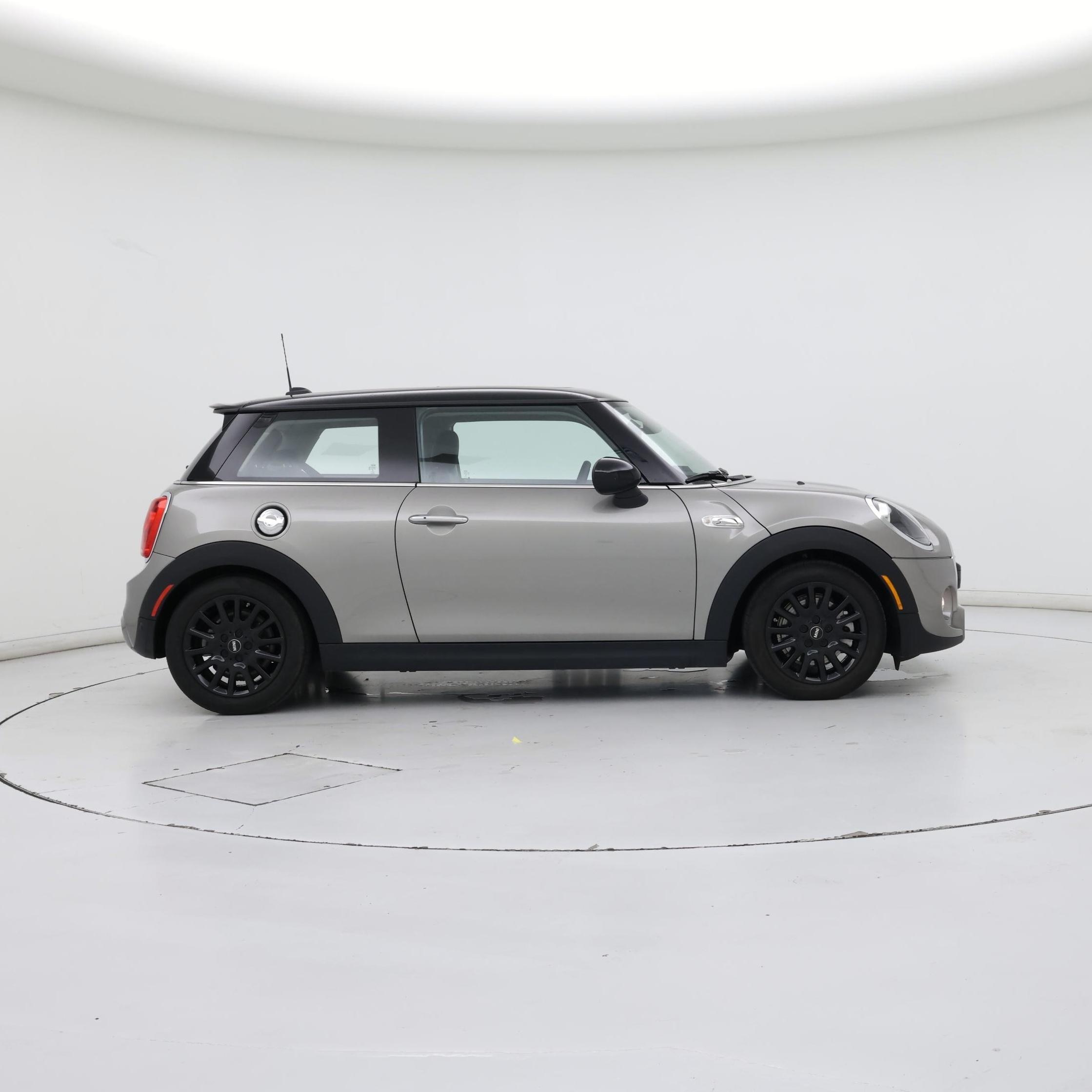 Thumbnail: 2019 MINI Cooper Hardtop - 7