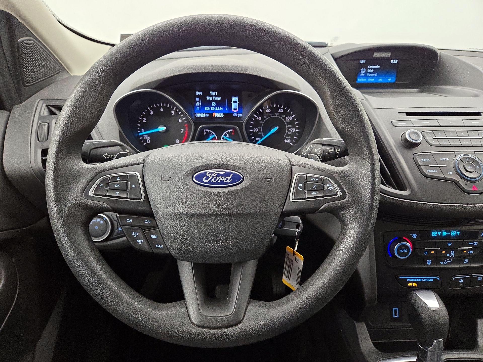 Thumbnail: 2017 Ford Escape - 10