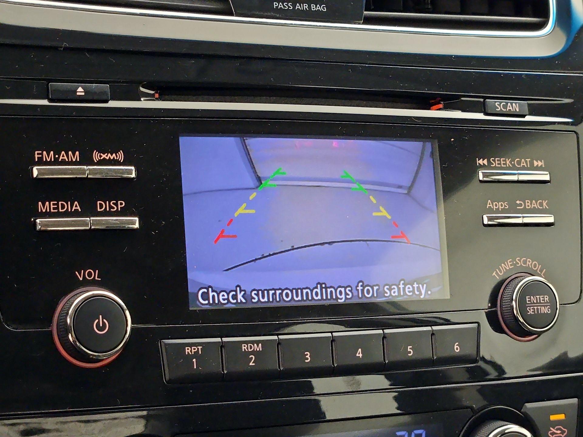 Thumbnail: 2014 Nissan Altima - 13