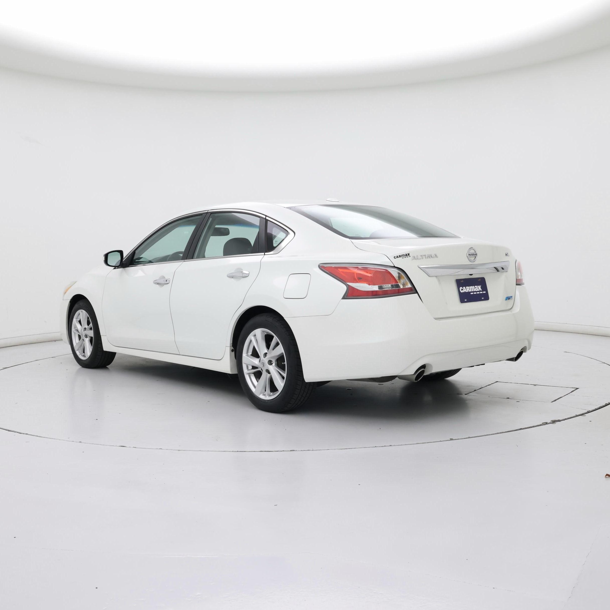 Thumbnail: 2014 Nissan Altima - 2