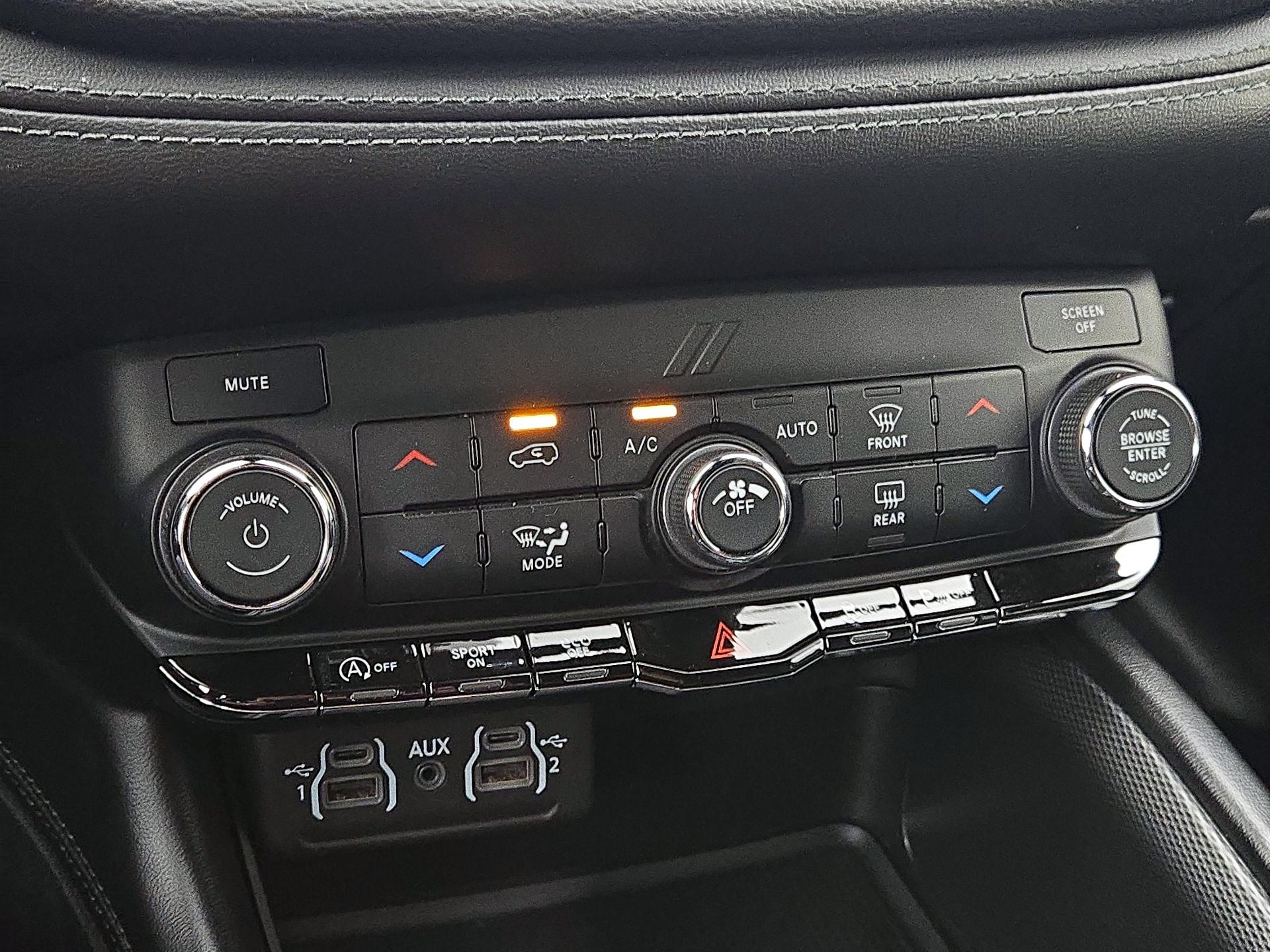 Thumbnail: 2021 Dodge Durango - 17