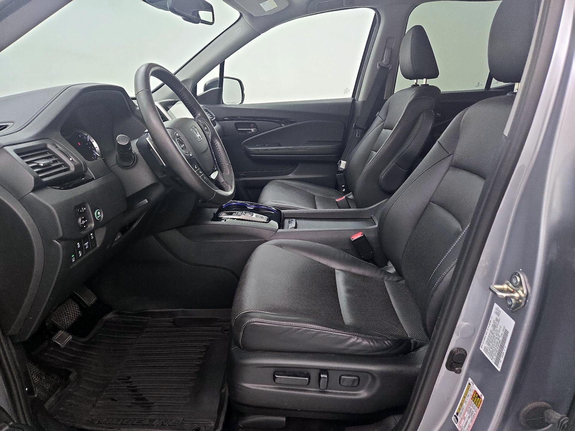 Thumbnail: 2020 Honda Ridgeline - 11