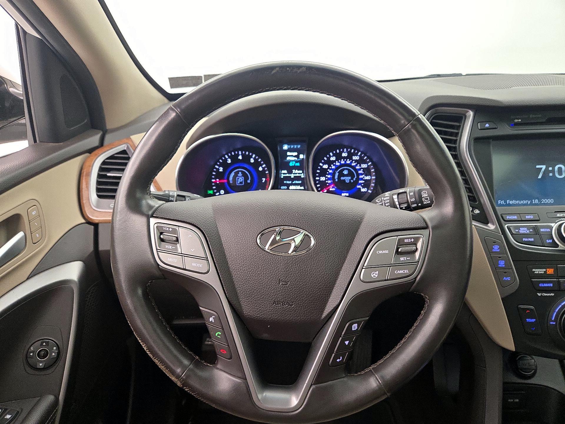 Thumbnail: 2014 Hyundai Santa Fe - 10