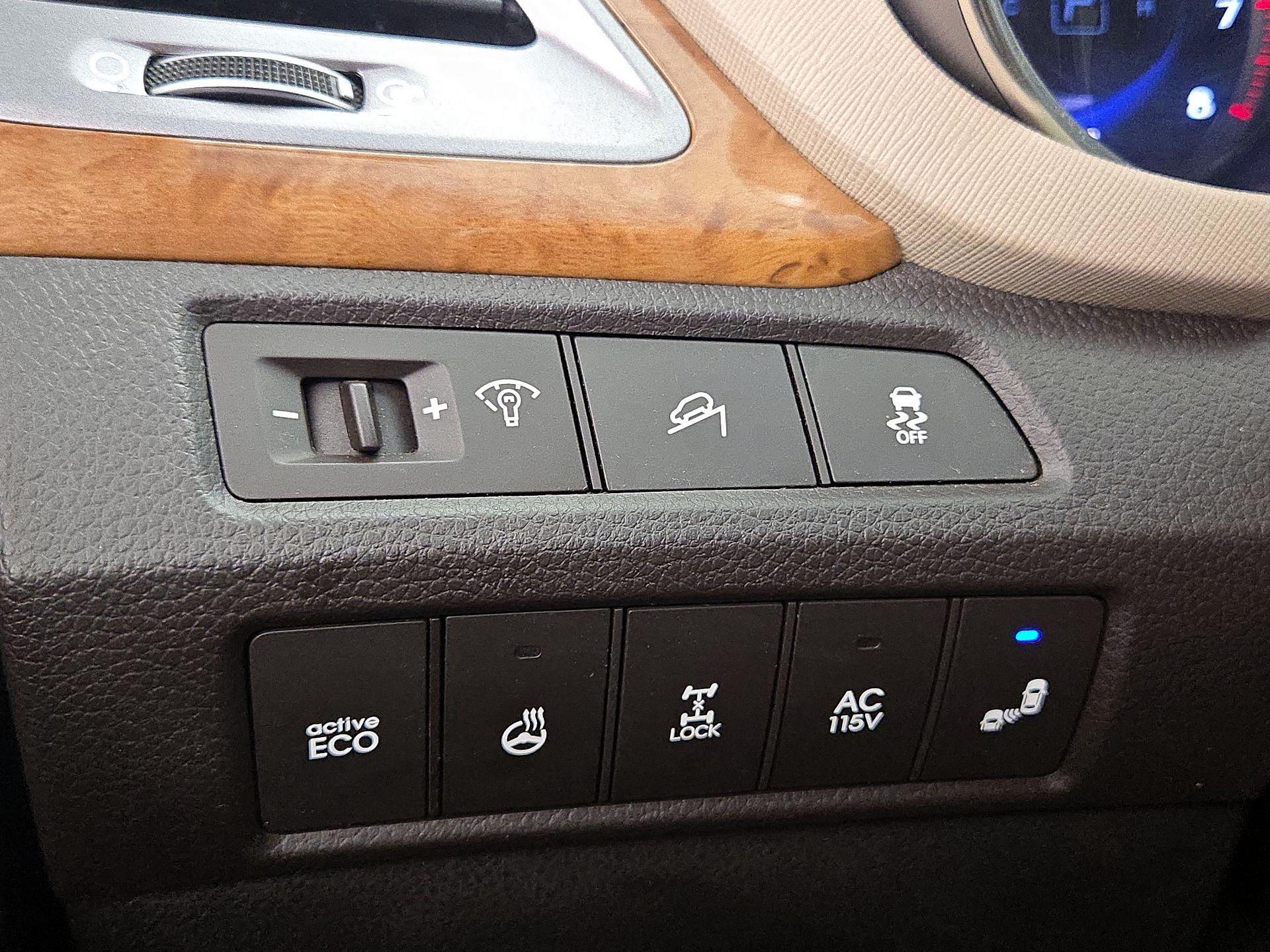 Thumbnail: 2014 Hyundai Santa Fe - 13