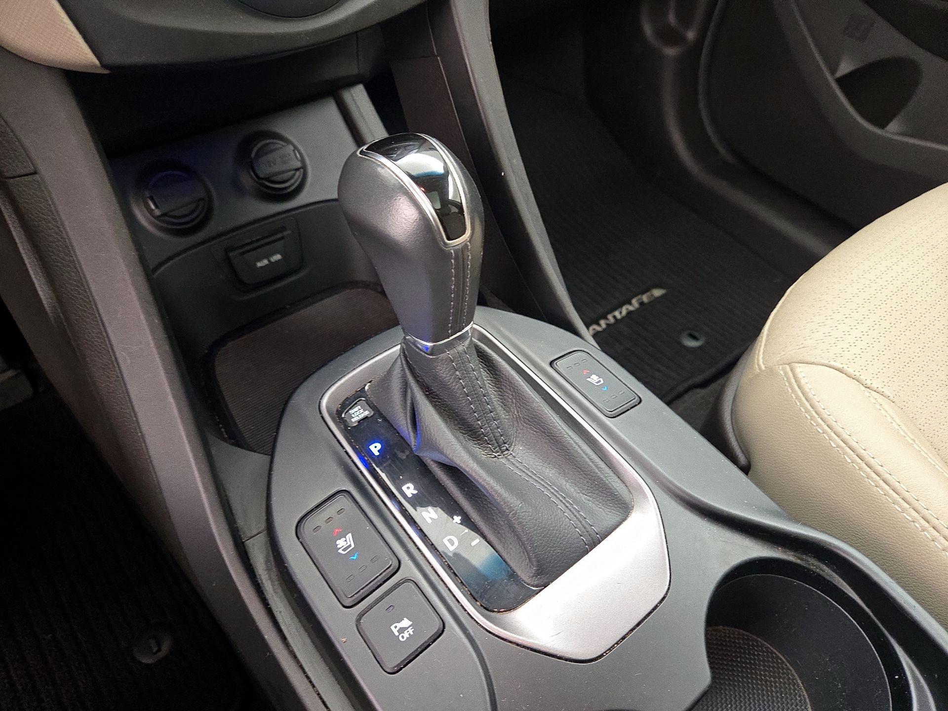 Thumbnail: 2014 Hyundai Santa Fe - 18