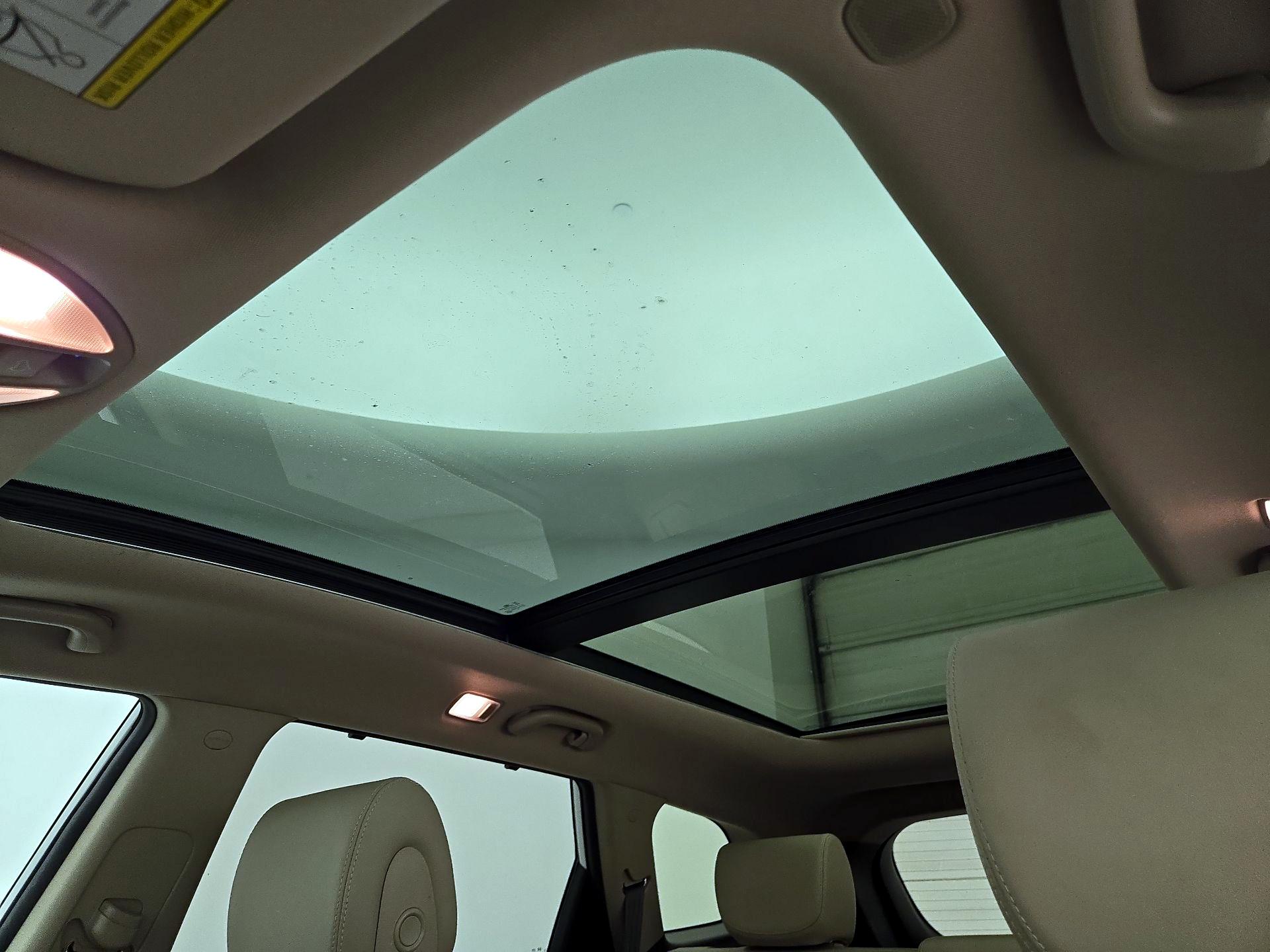 Thumbnail: 2014 Hyundai Santa Fe - 20