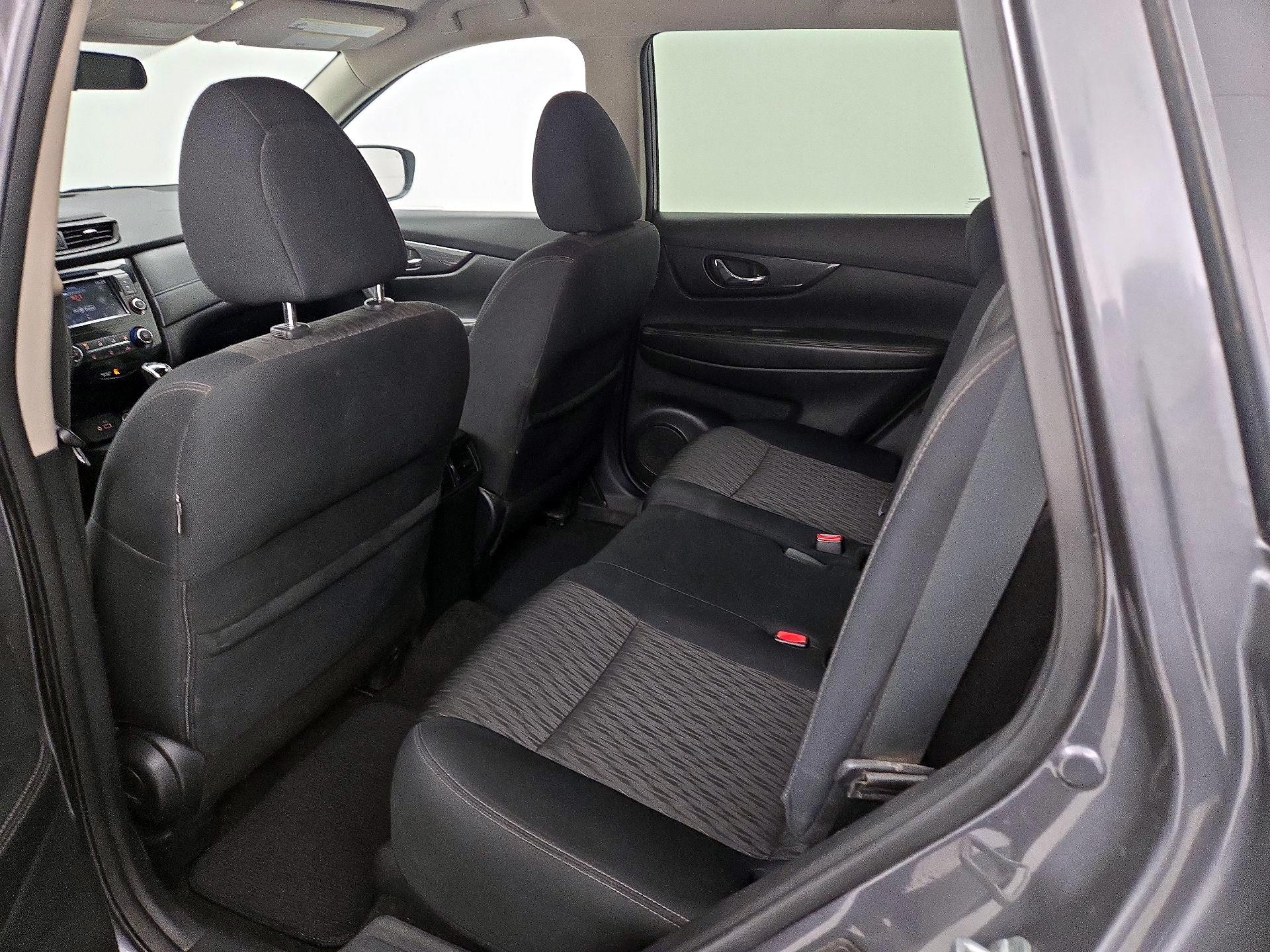 Thumbnail: 2018 Nissan Rogue - 19