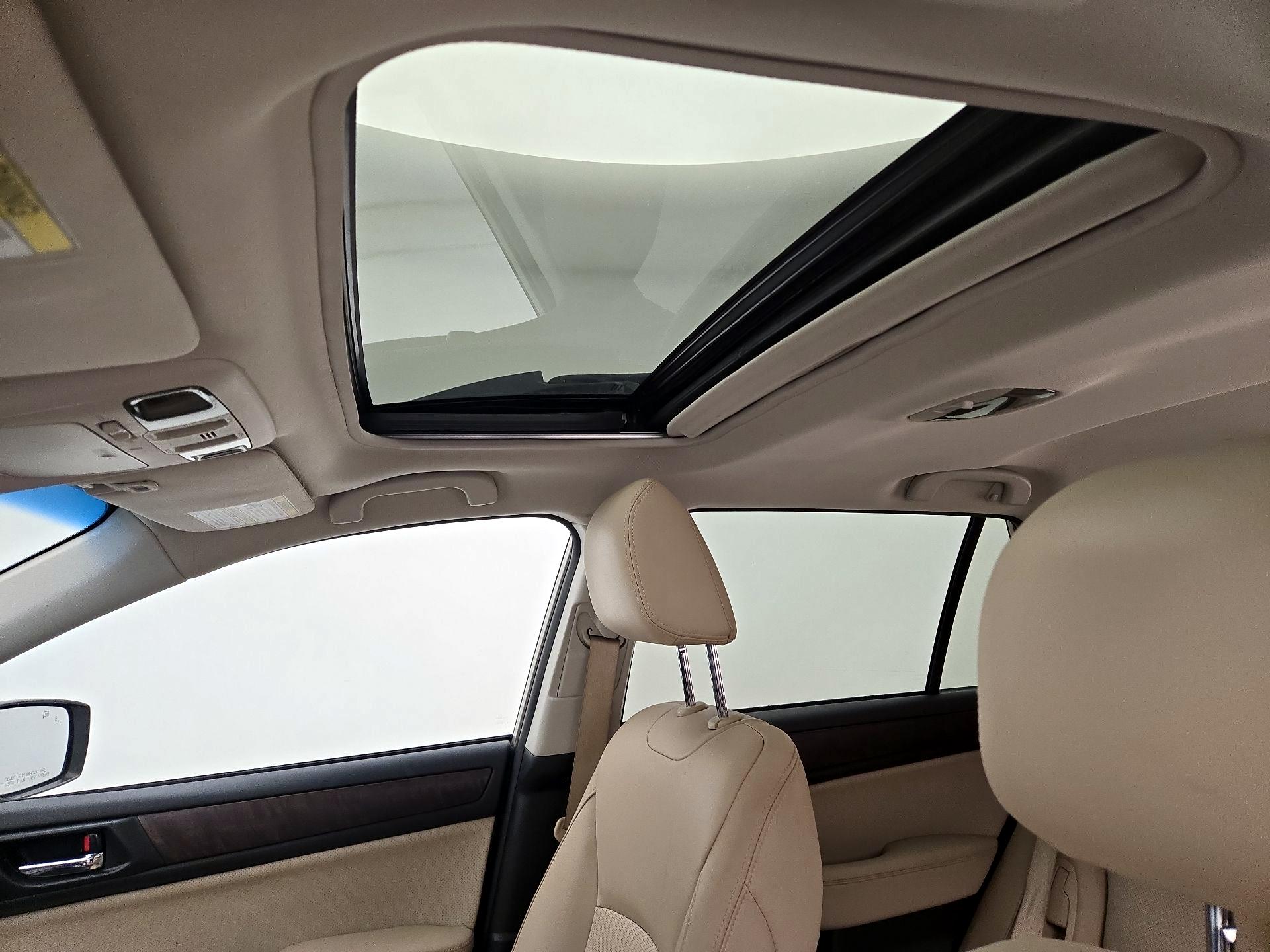 Thumbnail: 2015 Subaru Outback - 19