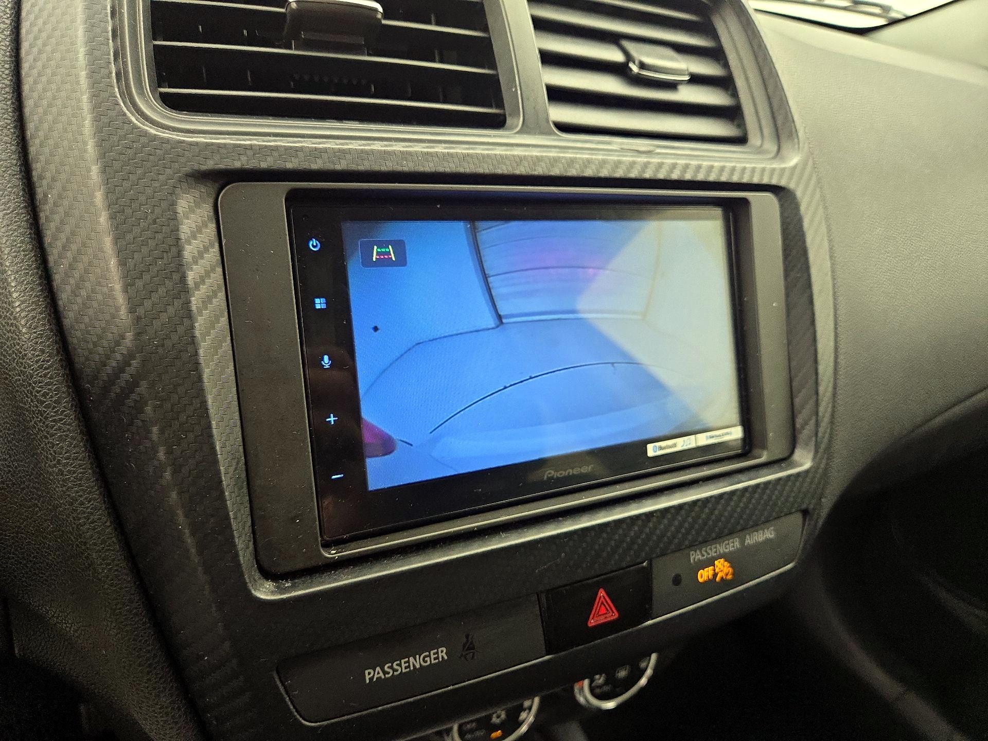 Thumbnail: 2019 Mitsubishi Outlander Sport - 14