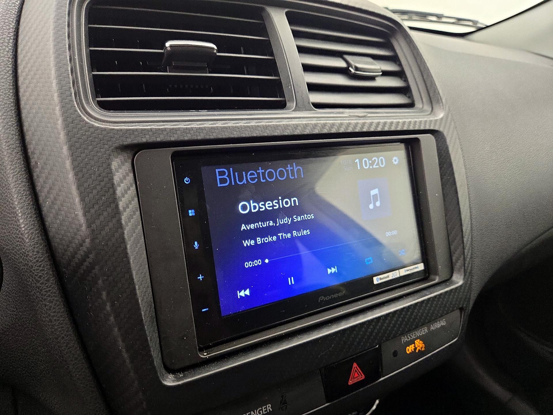 Thumbnail: 2019 Mitsubishi Outlander Sport - 15