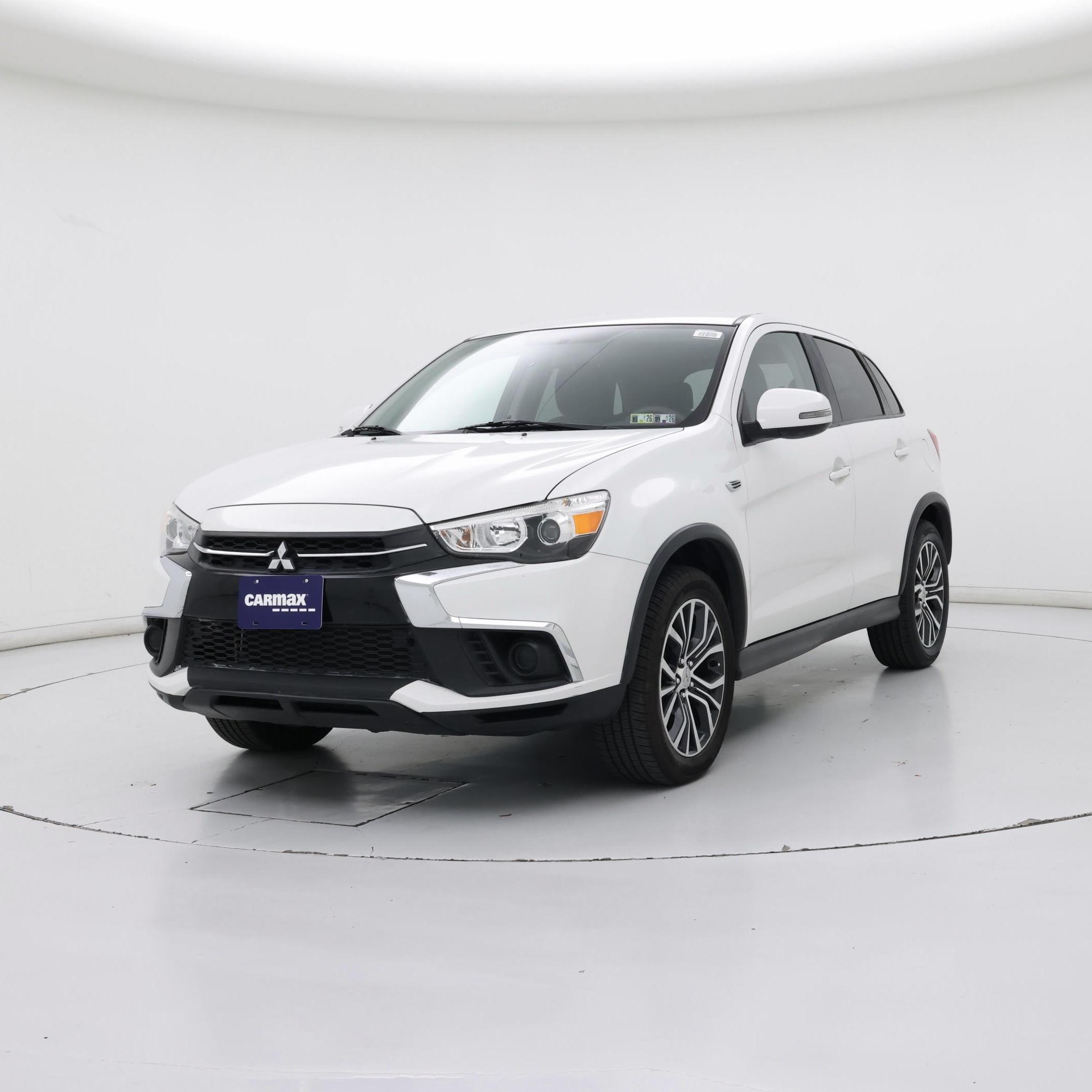 Thumbnail: 2019 Mitsubishi Outlander Sport - 4