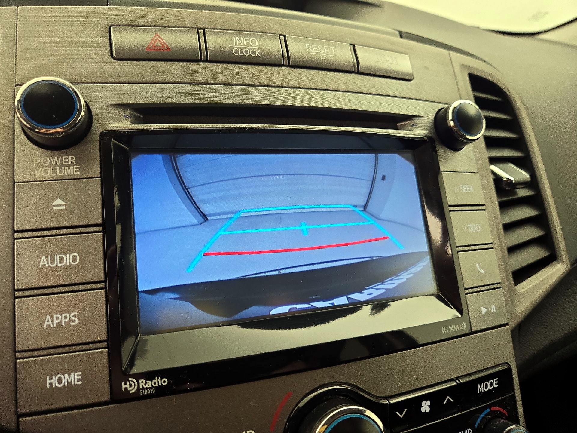 Thumbnail: 2015 Toyota Venza - 14