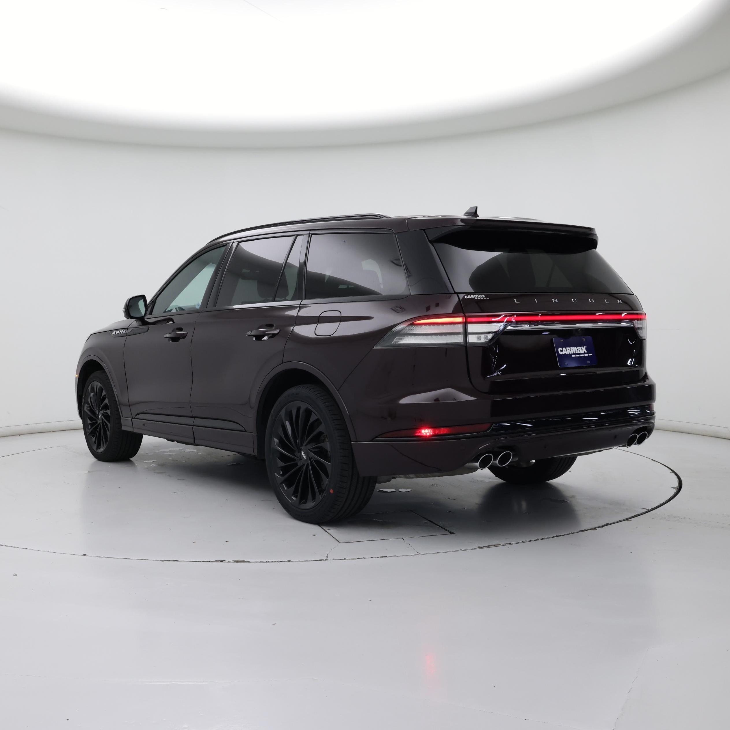 Thumbnail: 2023 Lincoln Aviator - 2