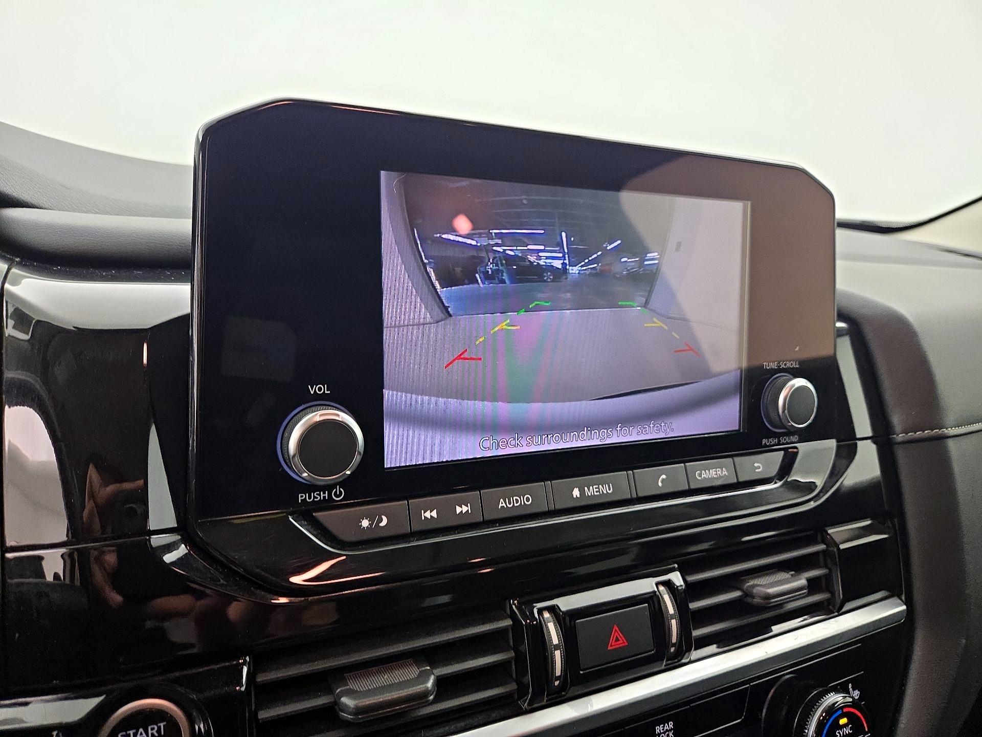 Thumbnail: 2022 Nissan Pathfinder - 13