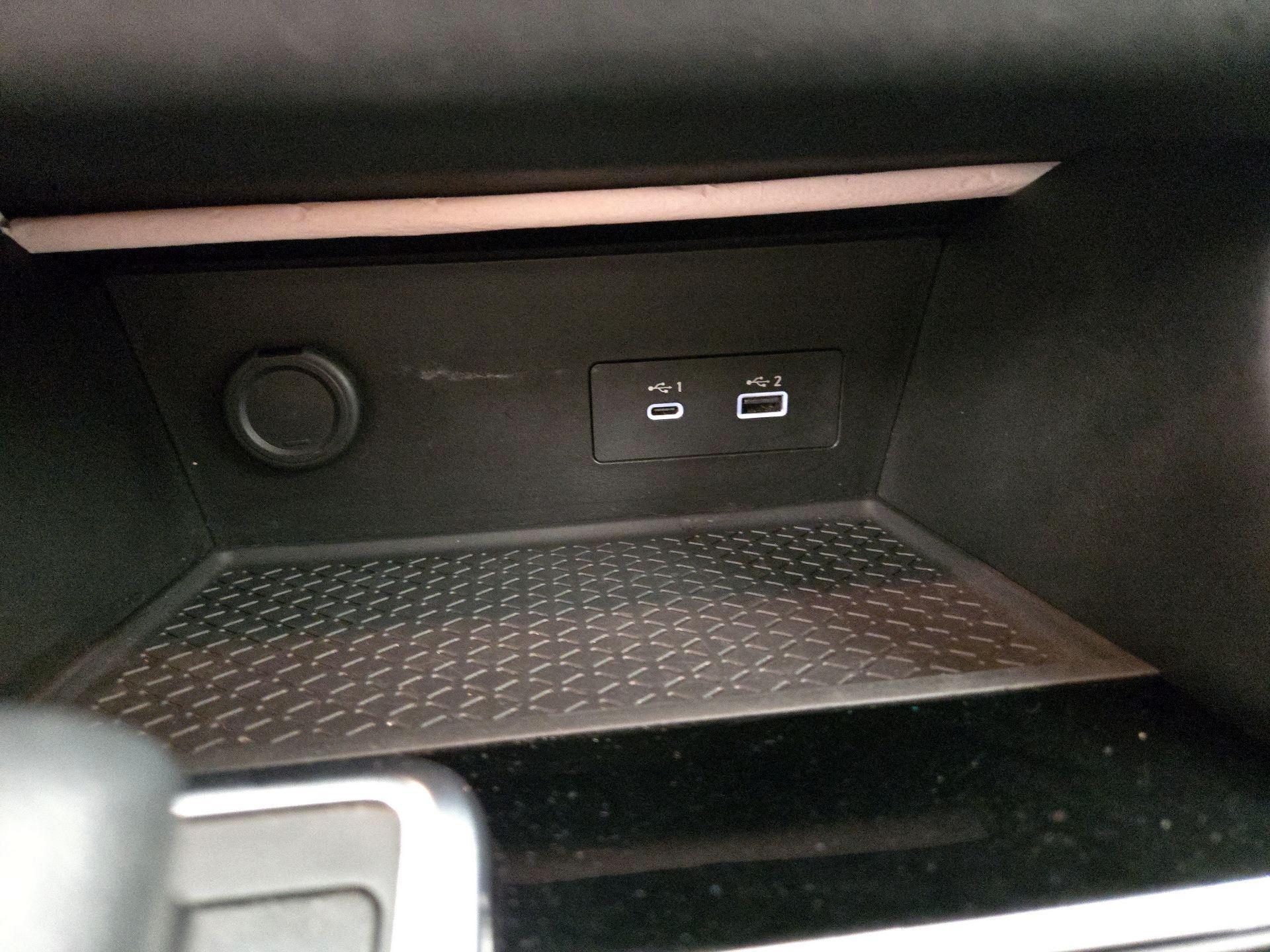 Thumbnail: 2022 Nissan Pathfinder - 17