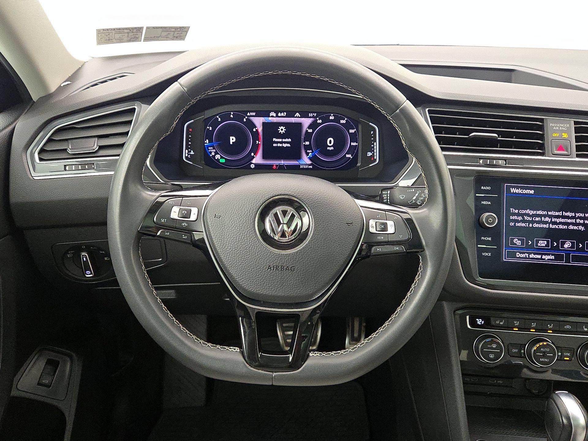 Thumbnail: 2021 Volkswagen Tiguan - 10