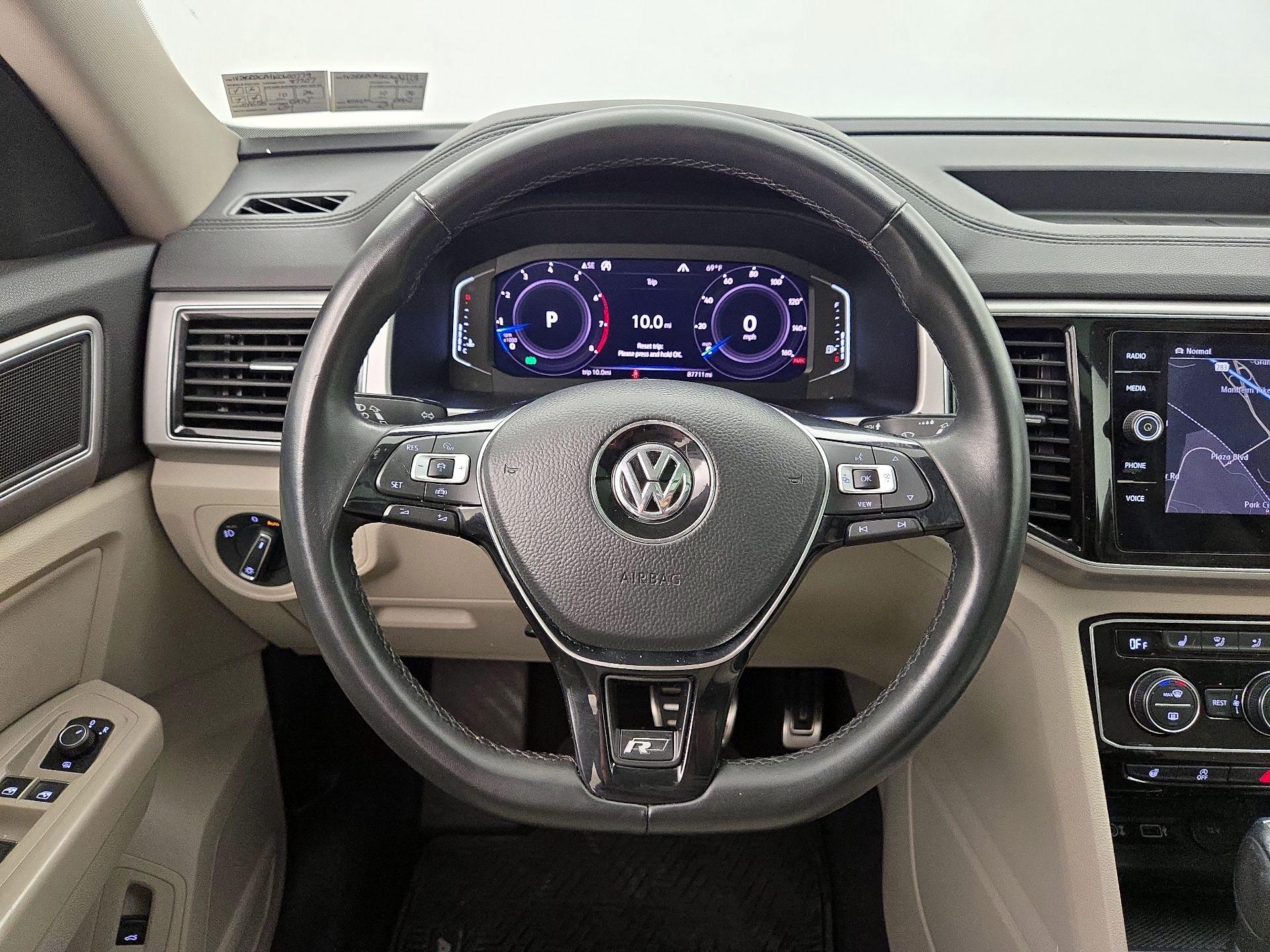 Thumbnail: 2019 Volkswagen Atlas - 10