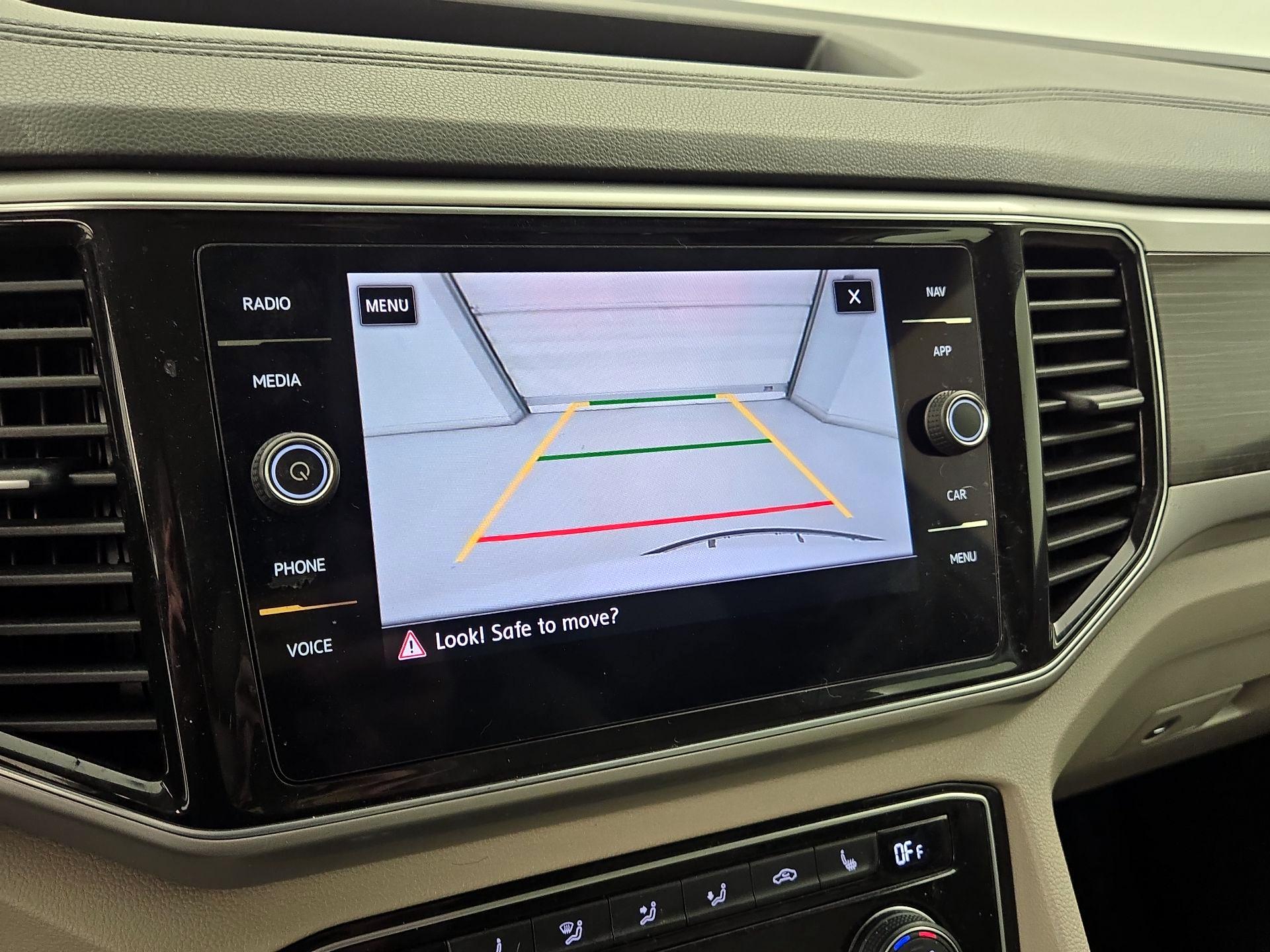 Thumbnail: 2019 Volkswagen Atlas - 15