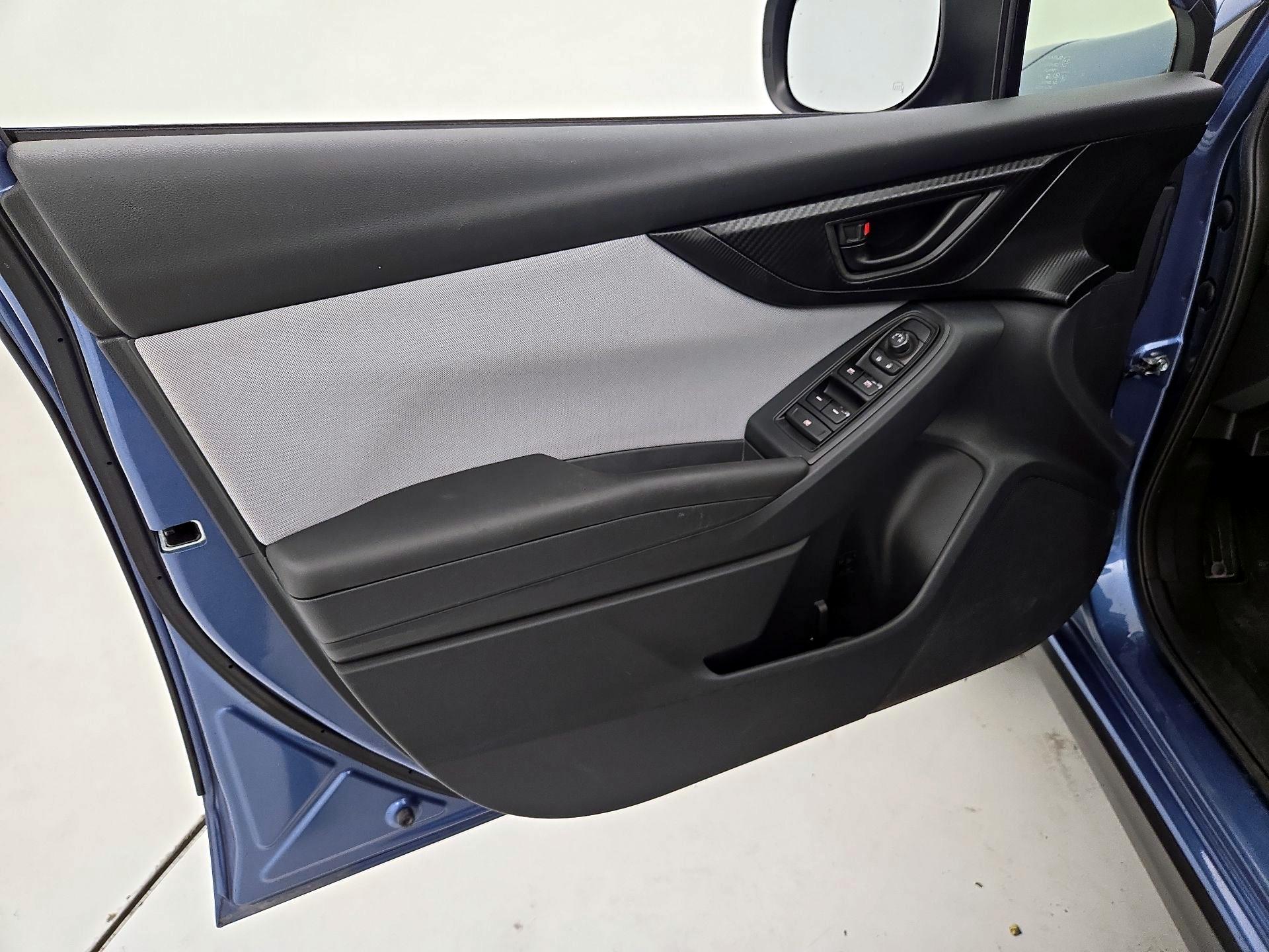 Thumbnail: 2019 Subaru Crosstrek - 12