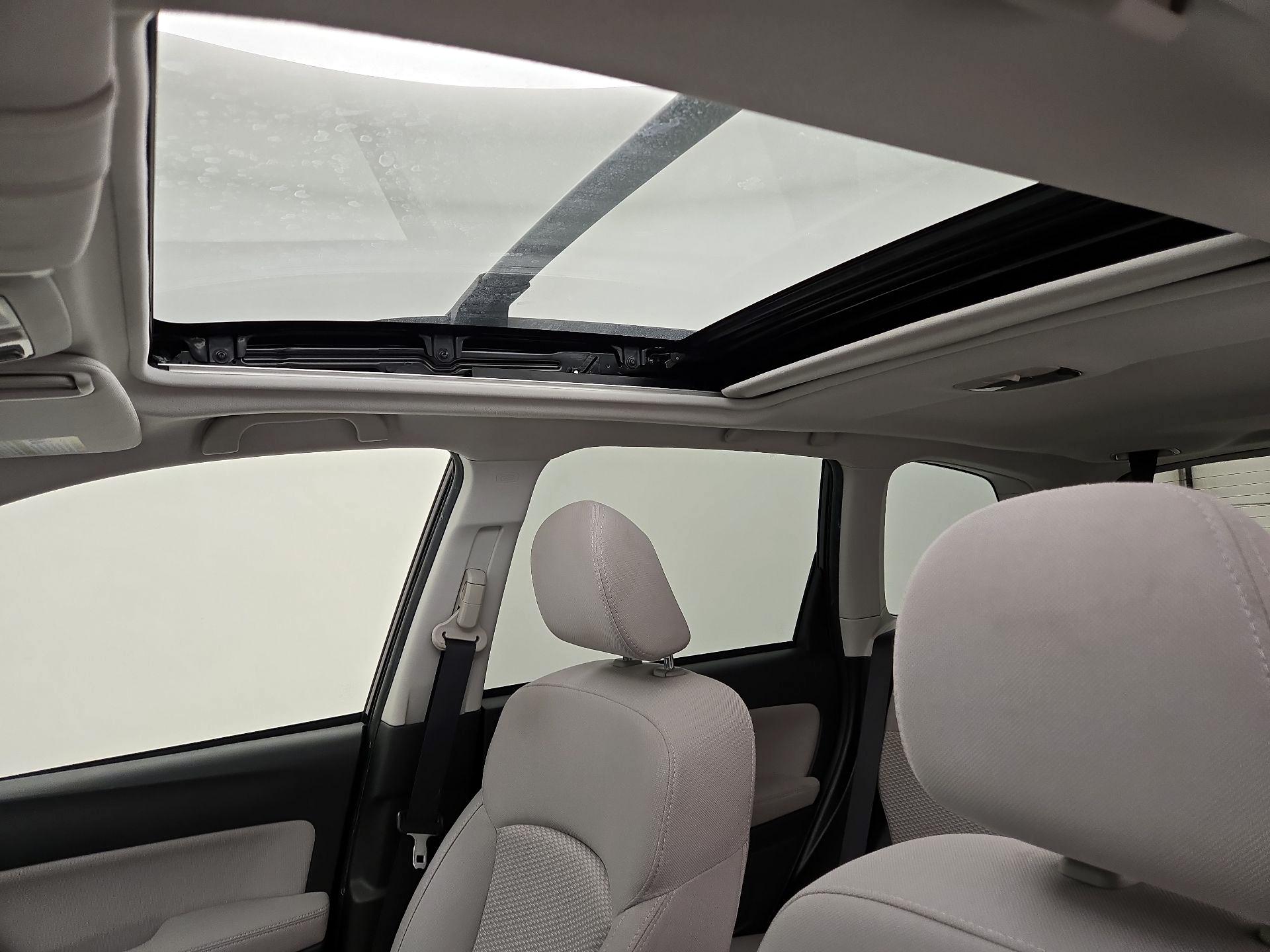 Thumbnail: 2015 Subaru Forester - 18